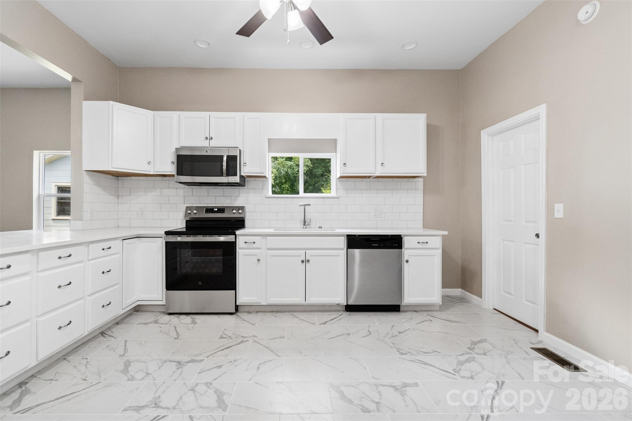 607 Lee Avenue — Wadesboro