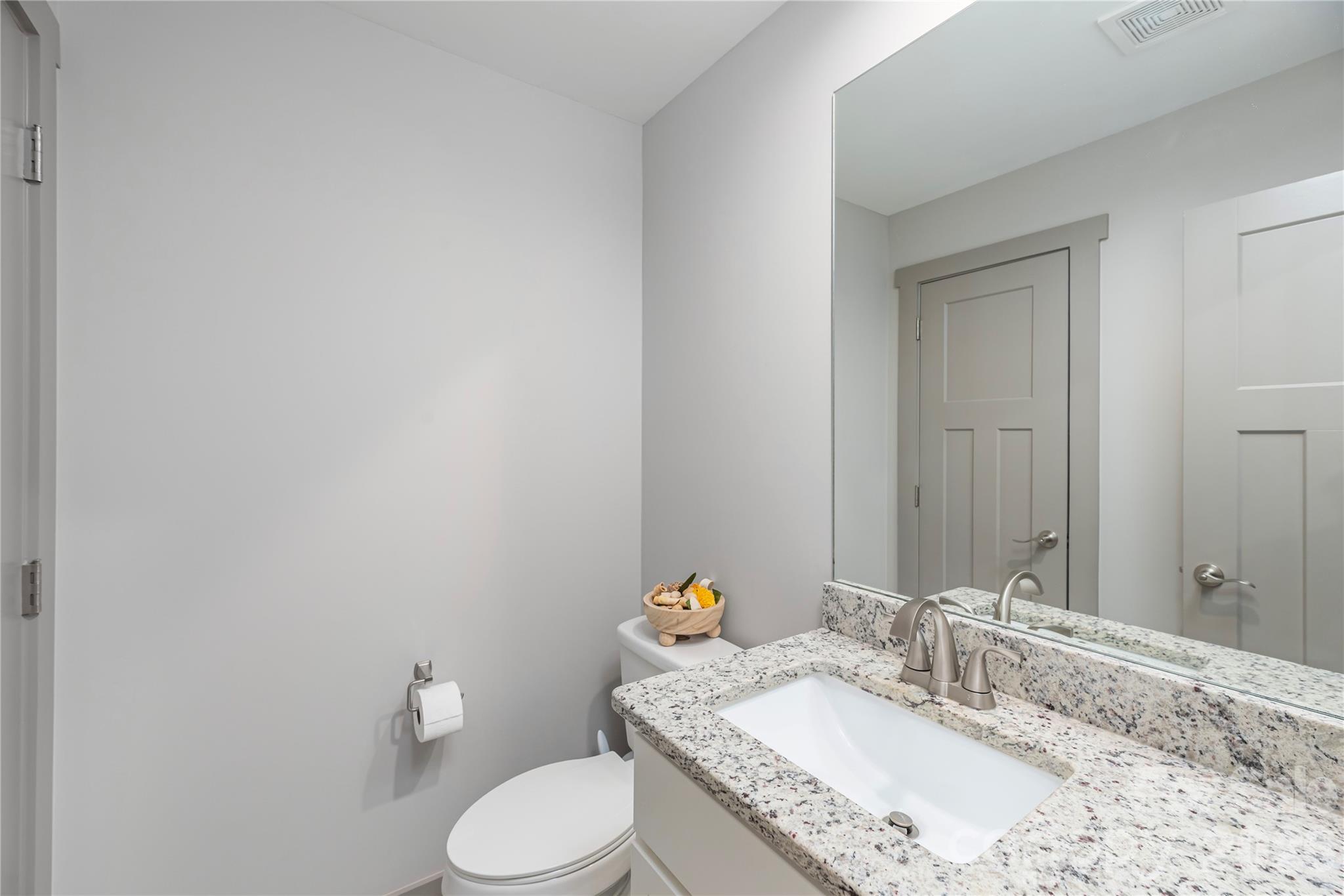 10 Hi Alta Avenue — Asheville