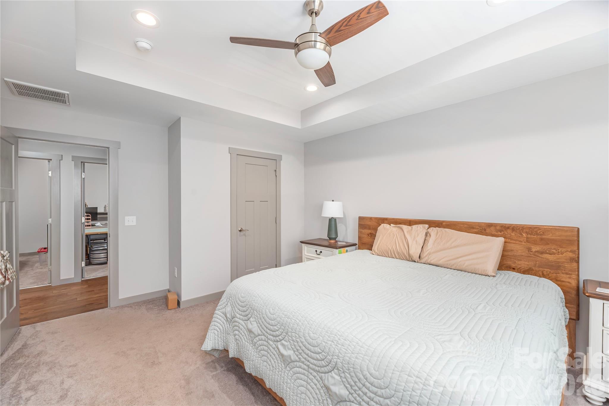 10 Hi Alta Avenue — Asheville