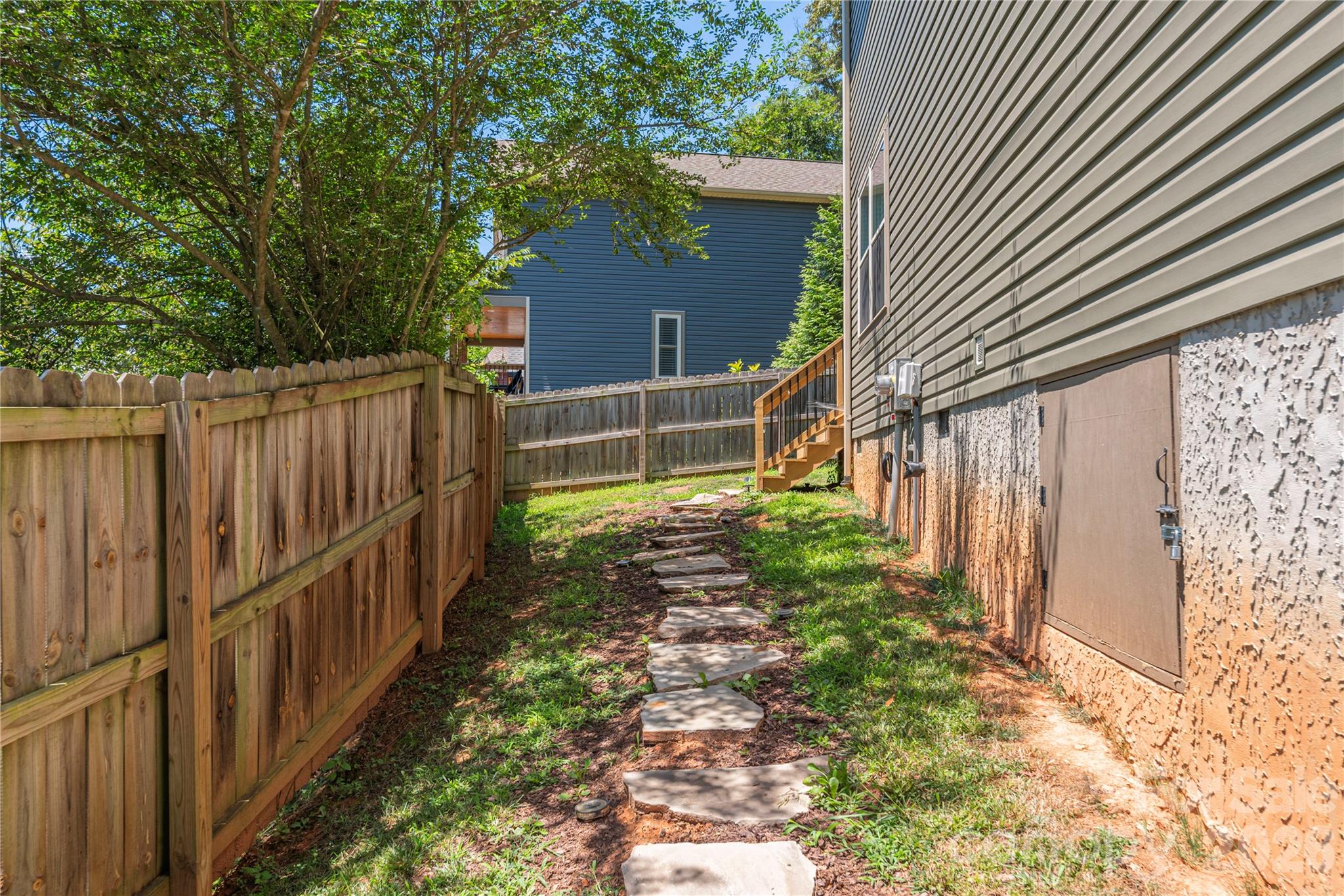 10 Hi Alta Avenue — Asheville