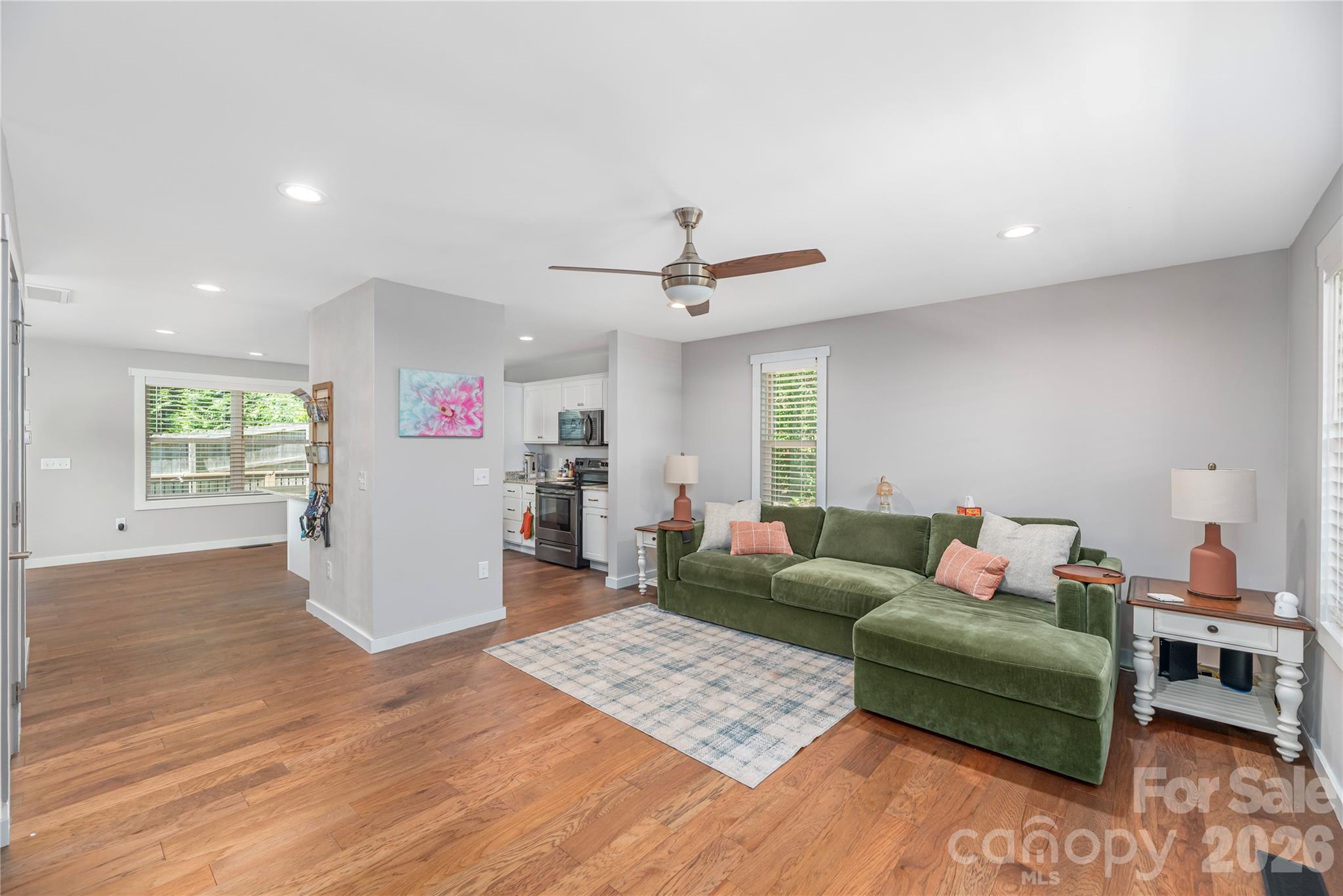 10 Hi Alta Avenue — Asheville