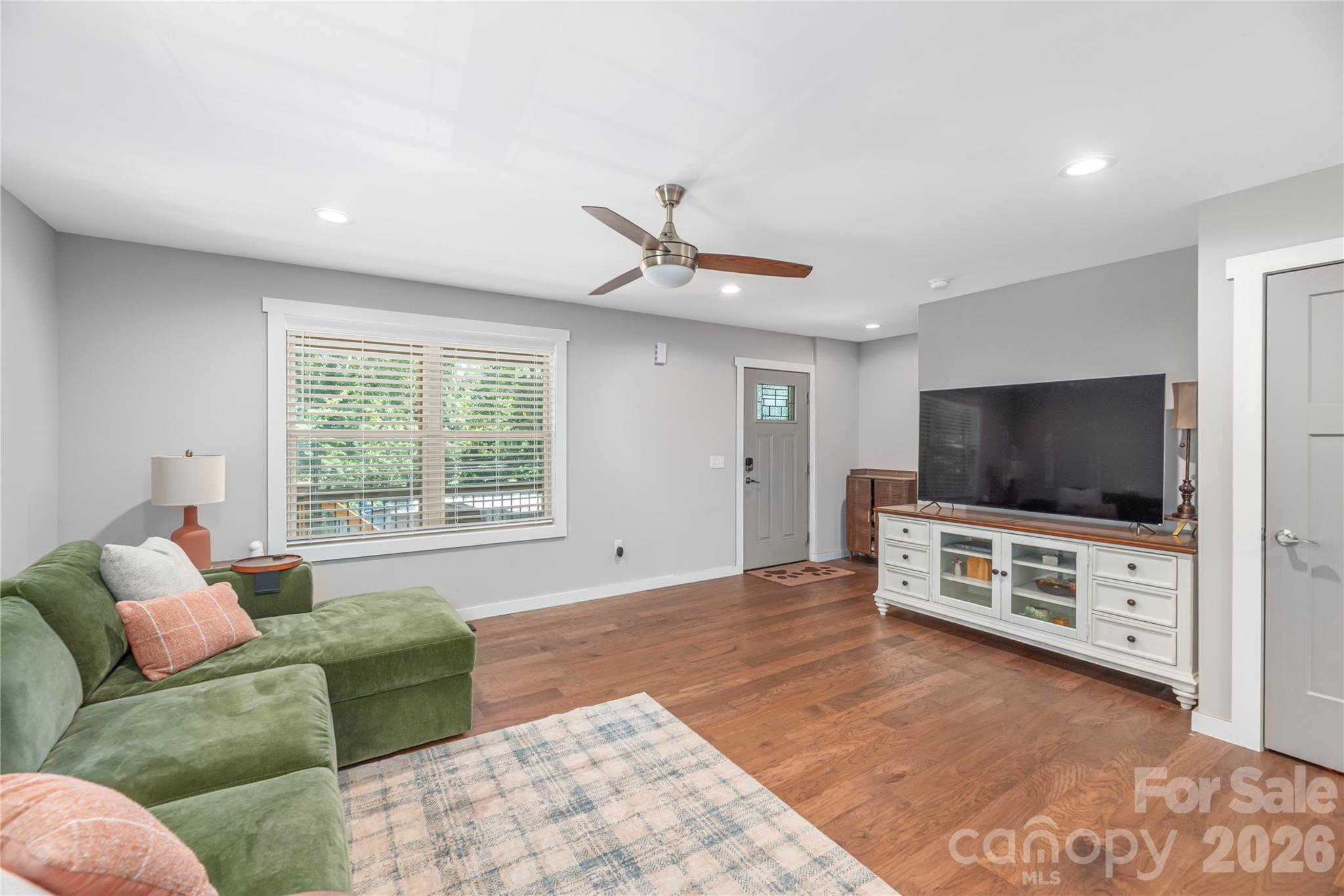 10 Hi Alta Avenue — Asheville