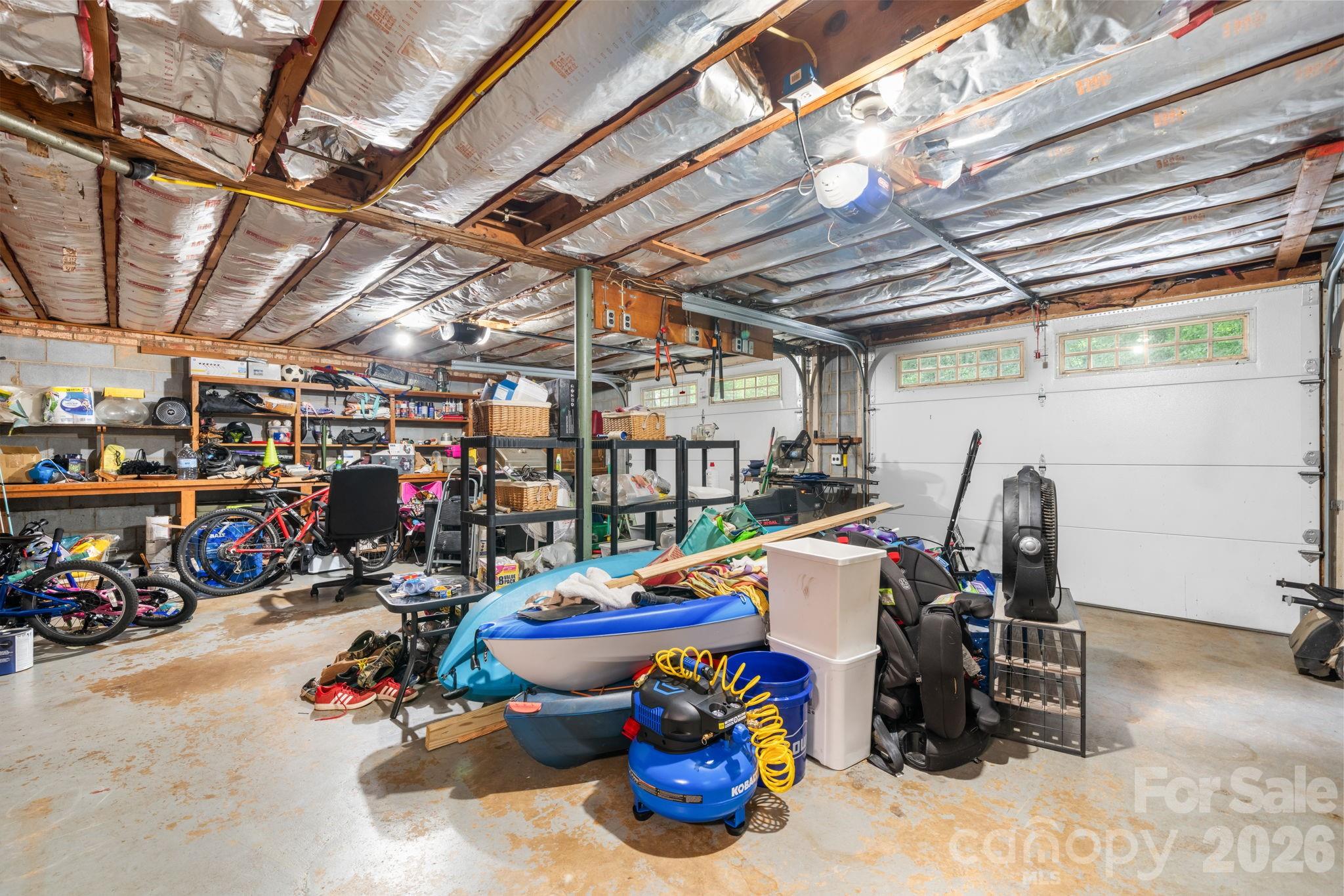 267 25th Avenue NW — Hickory