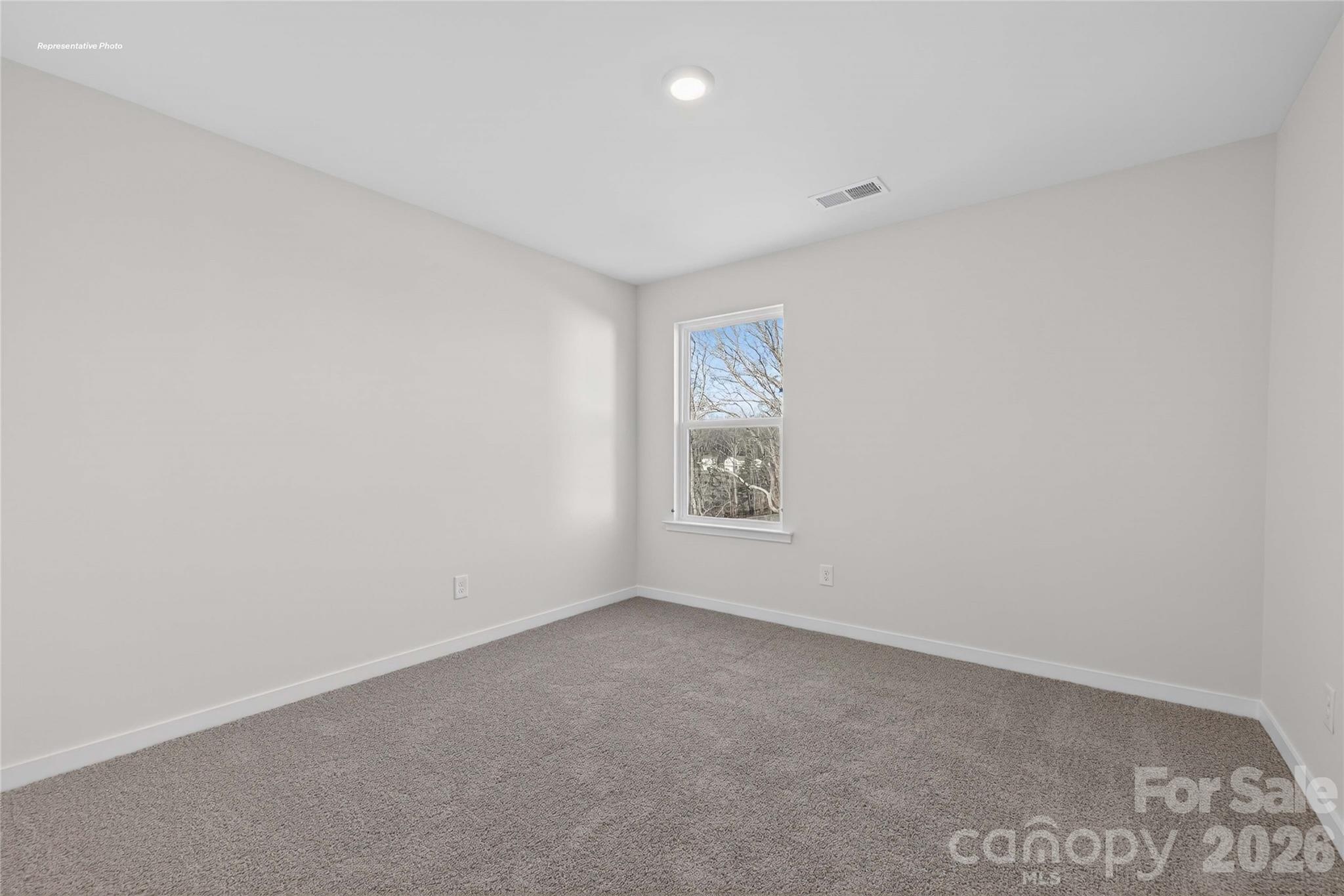 1445 7th Street Drive NE — Hickory