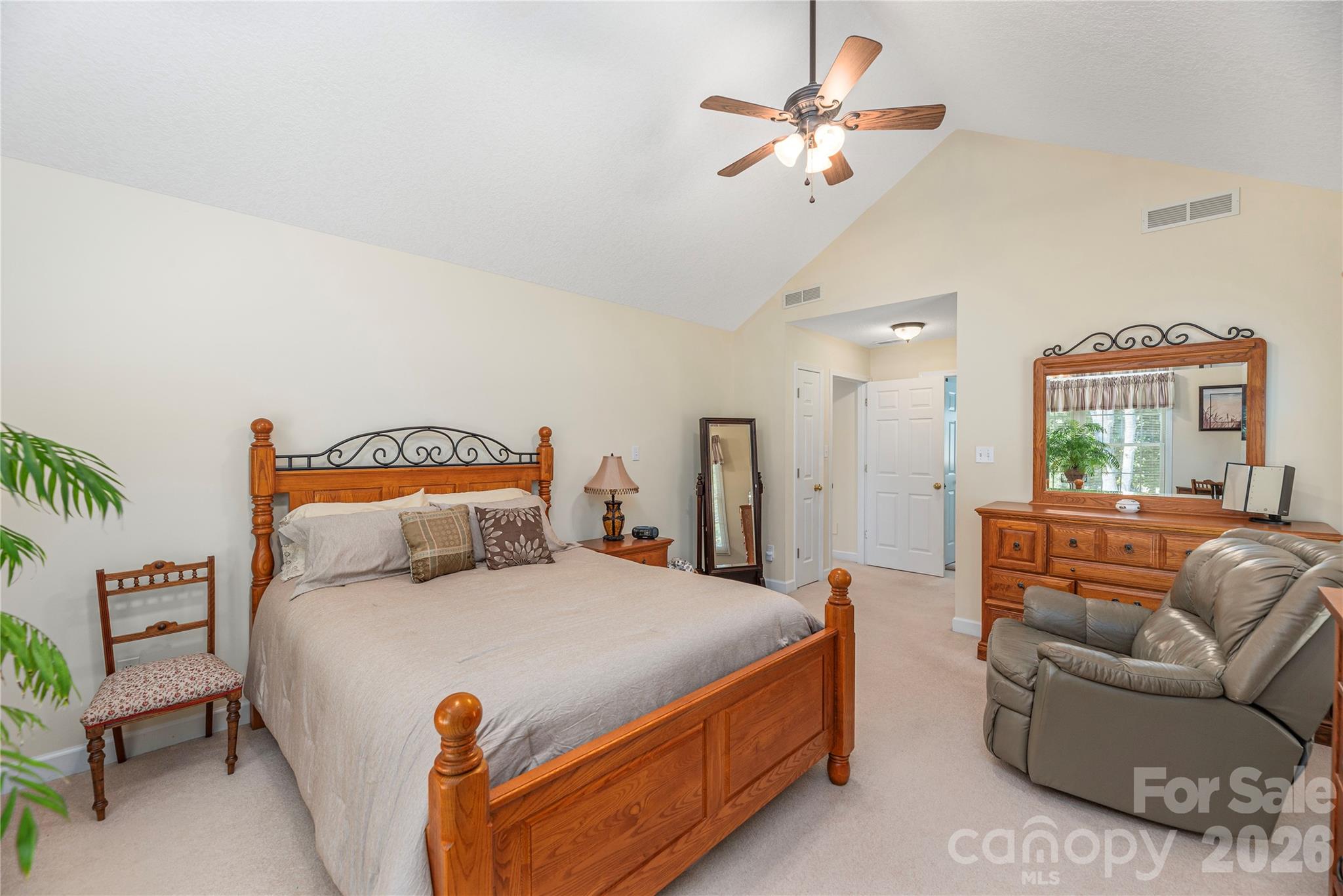 35 Forest Knoll Drive — Weaverville