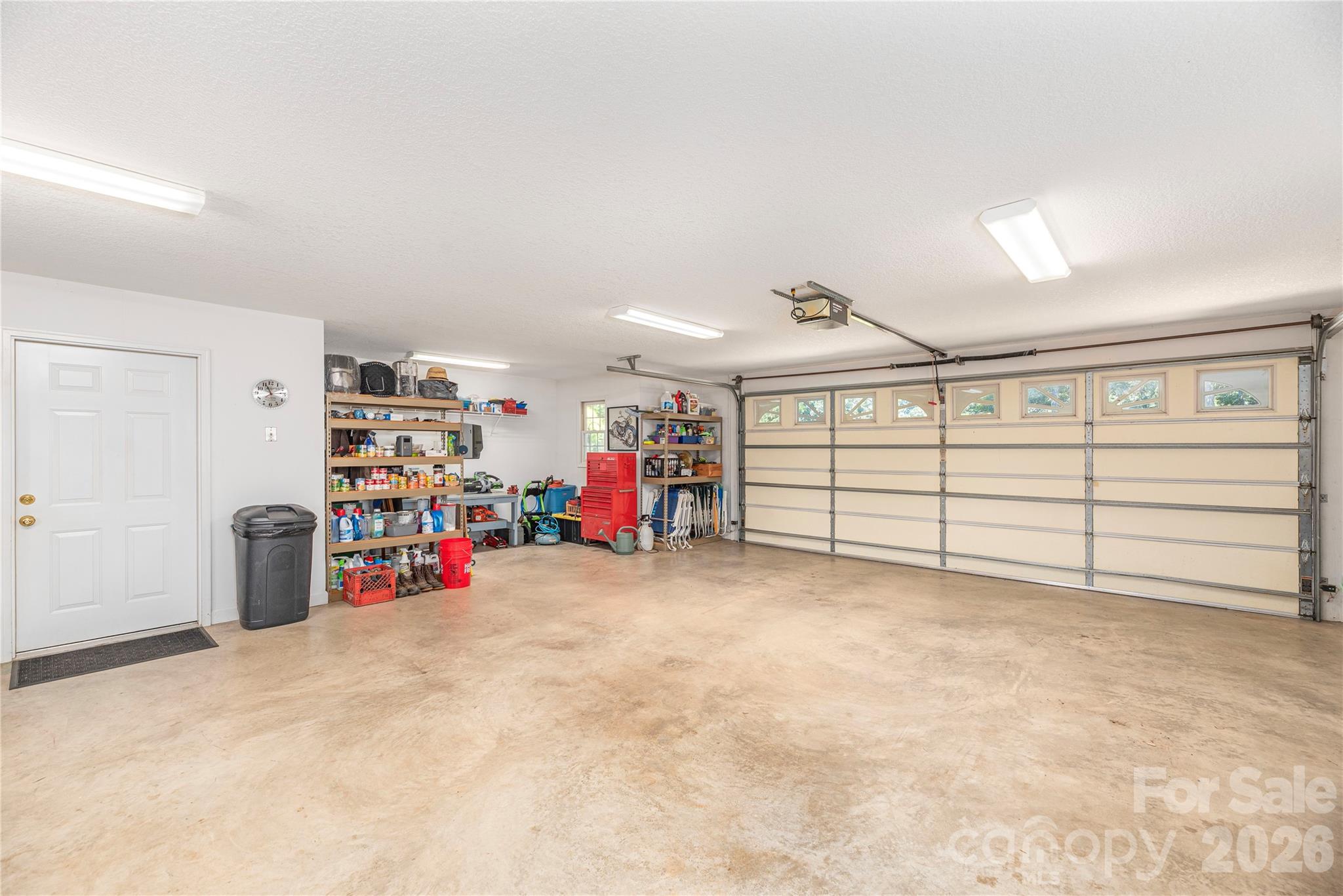 35 Forest Knoll Drive — Weaverville