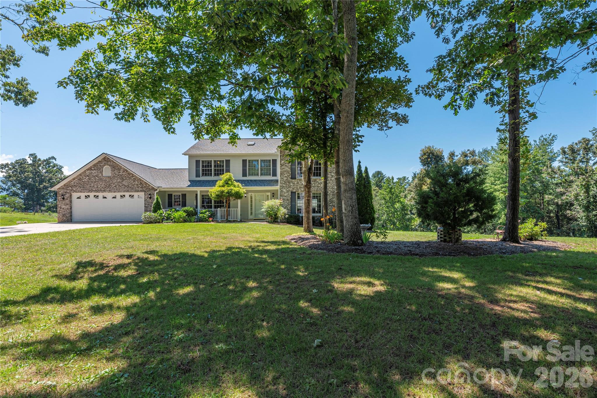 35 Forest Knoll Drive — Weaverville