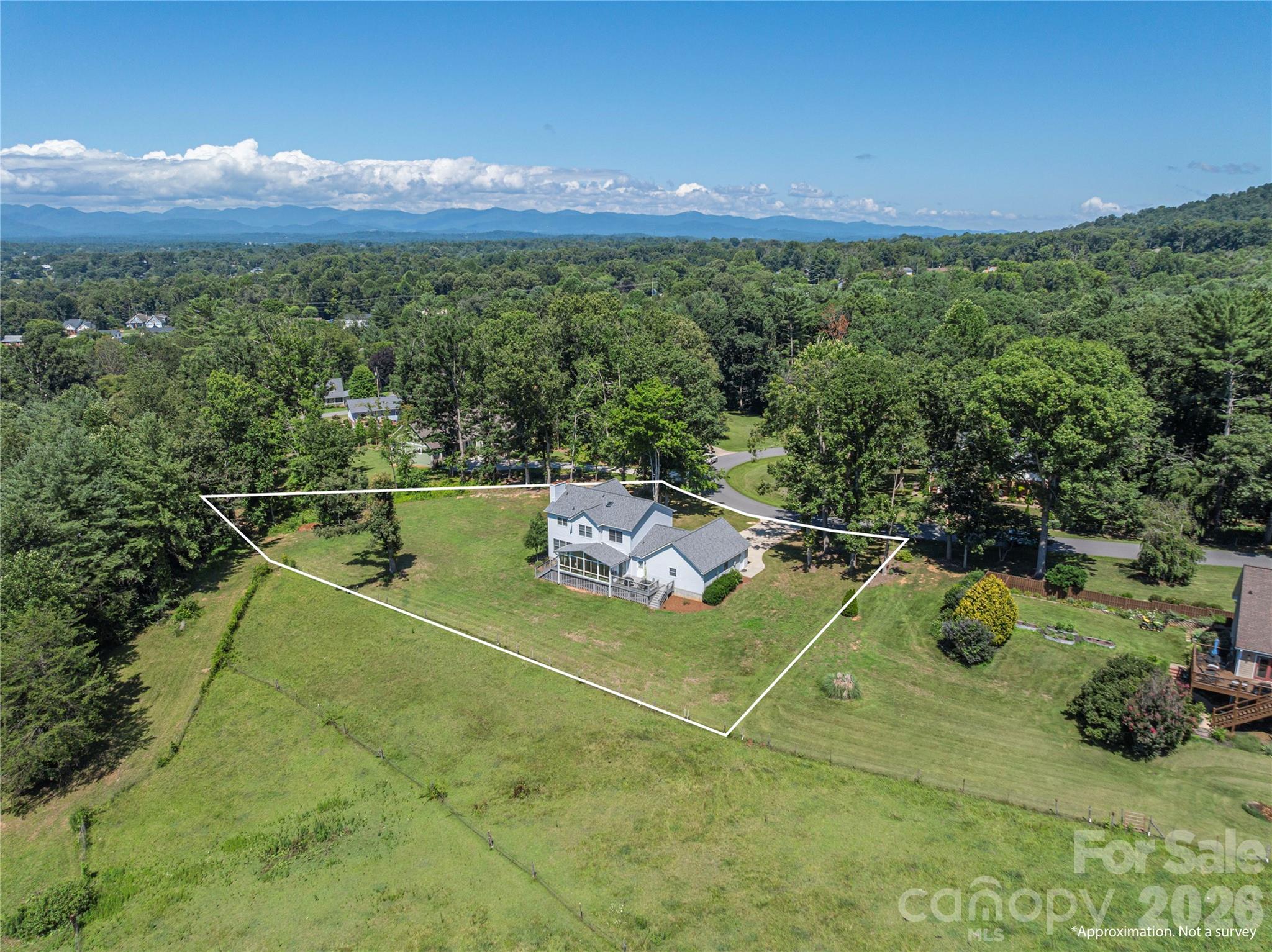 35 Forest Knoll Drive — Weaverville