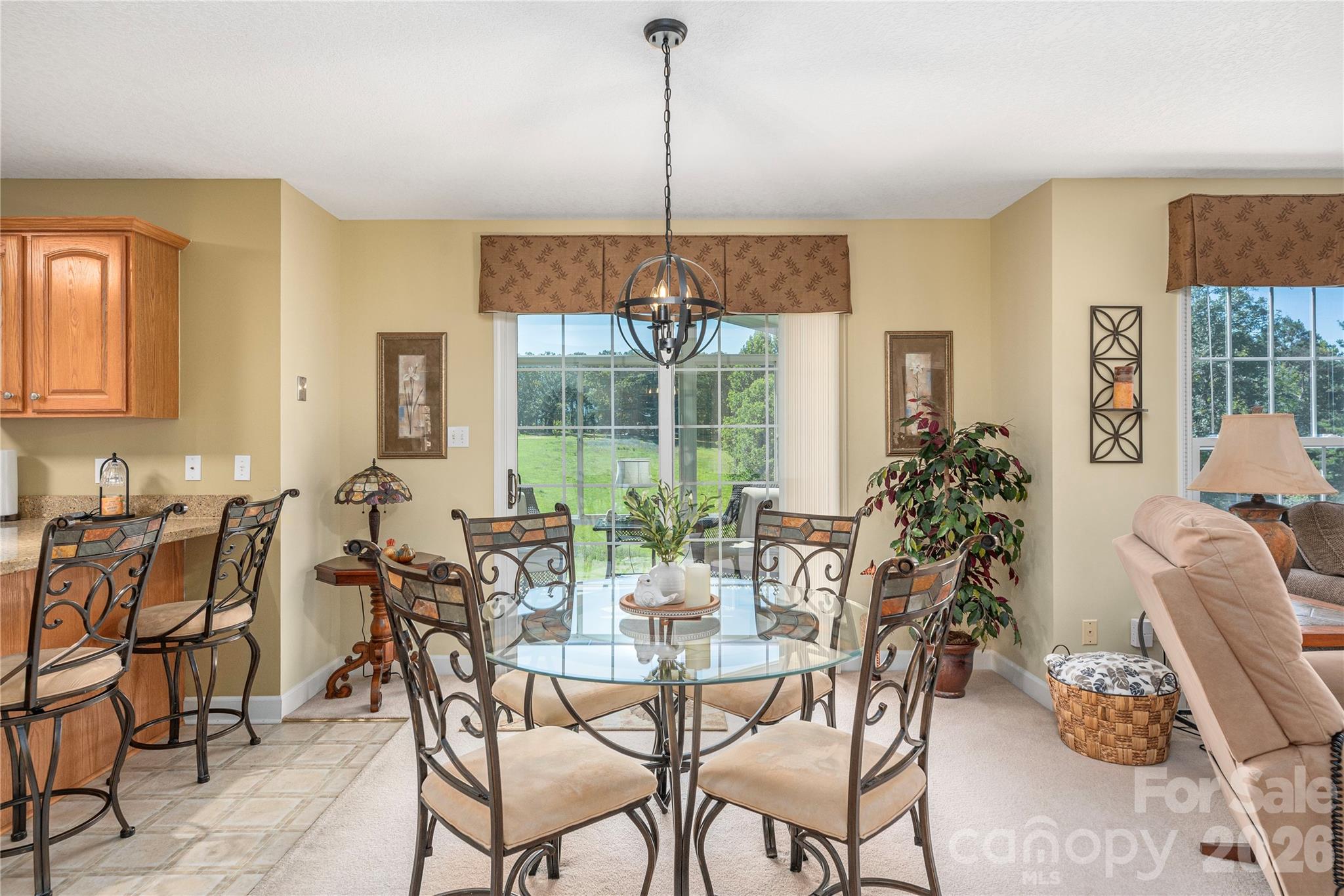 35 Forest Knoll Drive — Weaverville