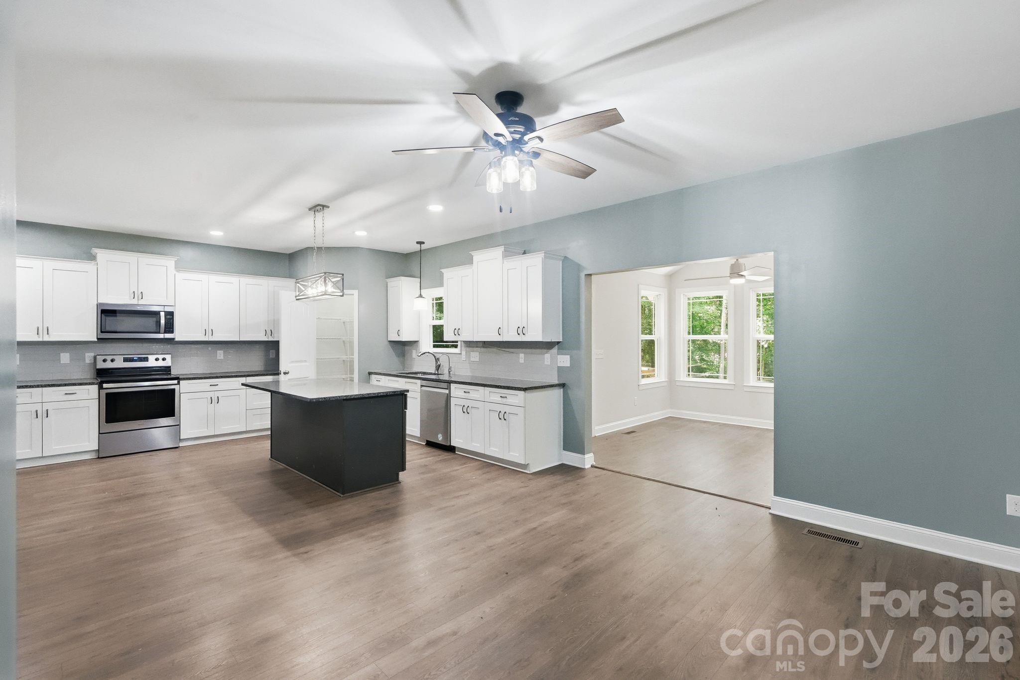 3675 W Bay Drive — Sherrills Ford