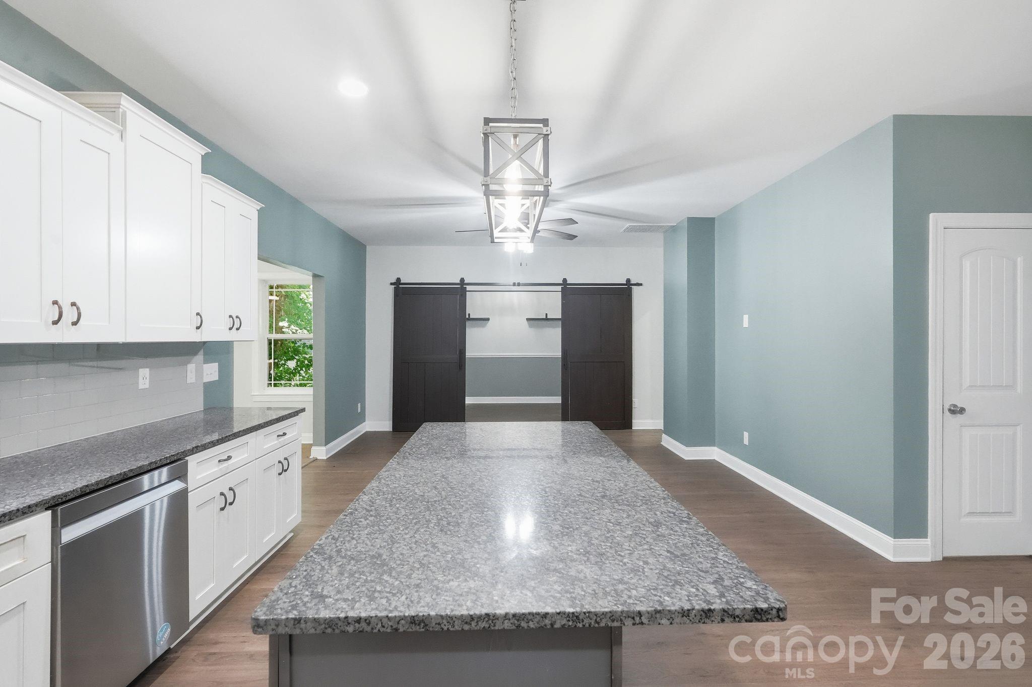 3675 W Bay Drive — Sherrills Ford