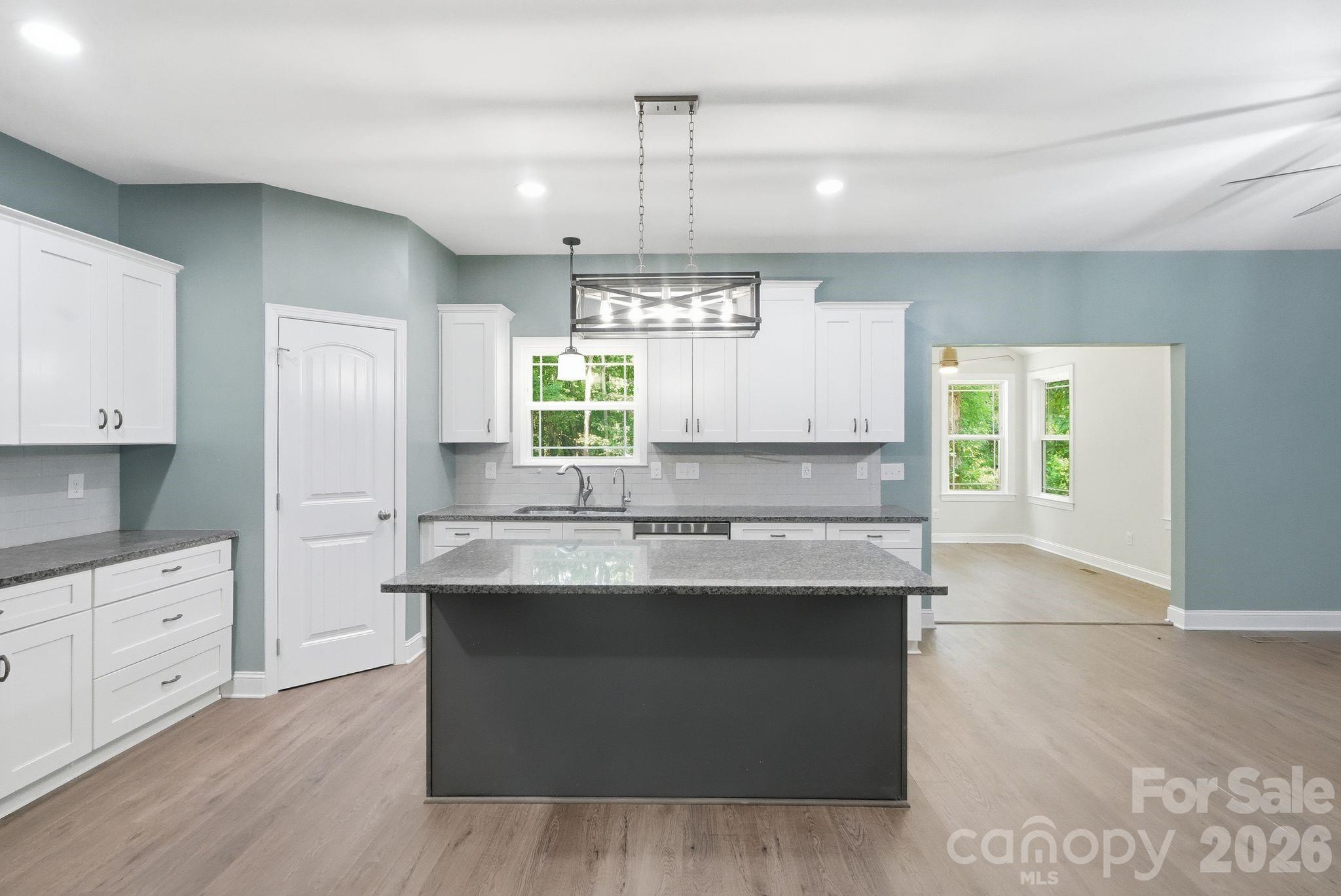 3675 W Bay Drive — Sherrills Ford
