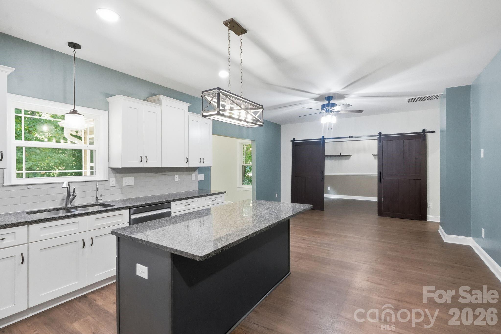 3675 W Bay Drive — Sherrills Ford