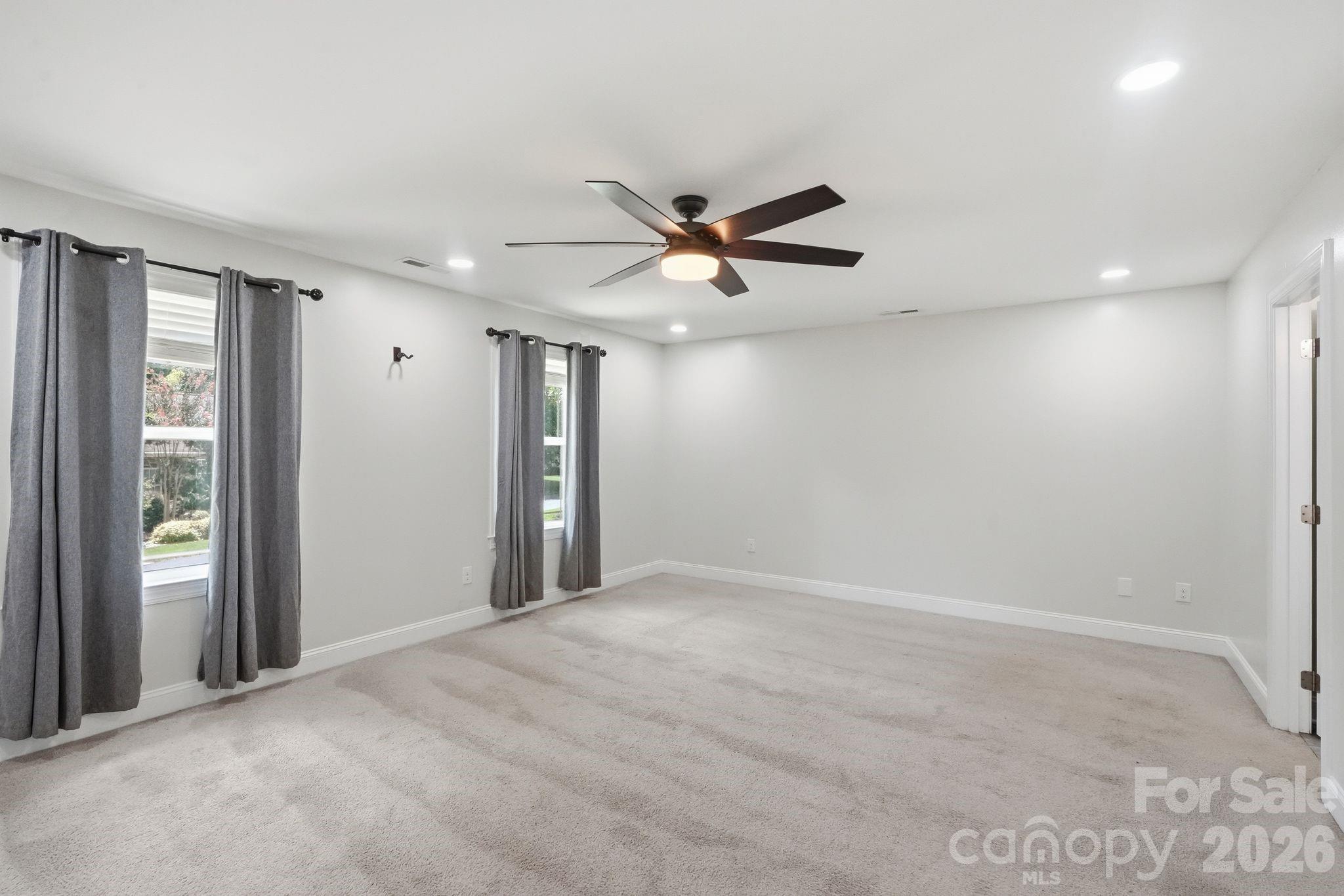 3675 W Bay Drive — Sherrills Ford