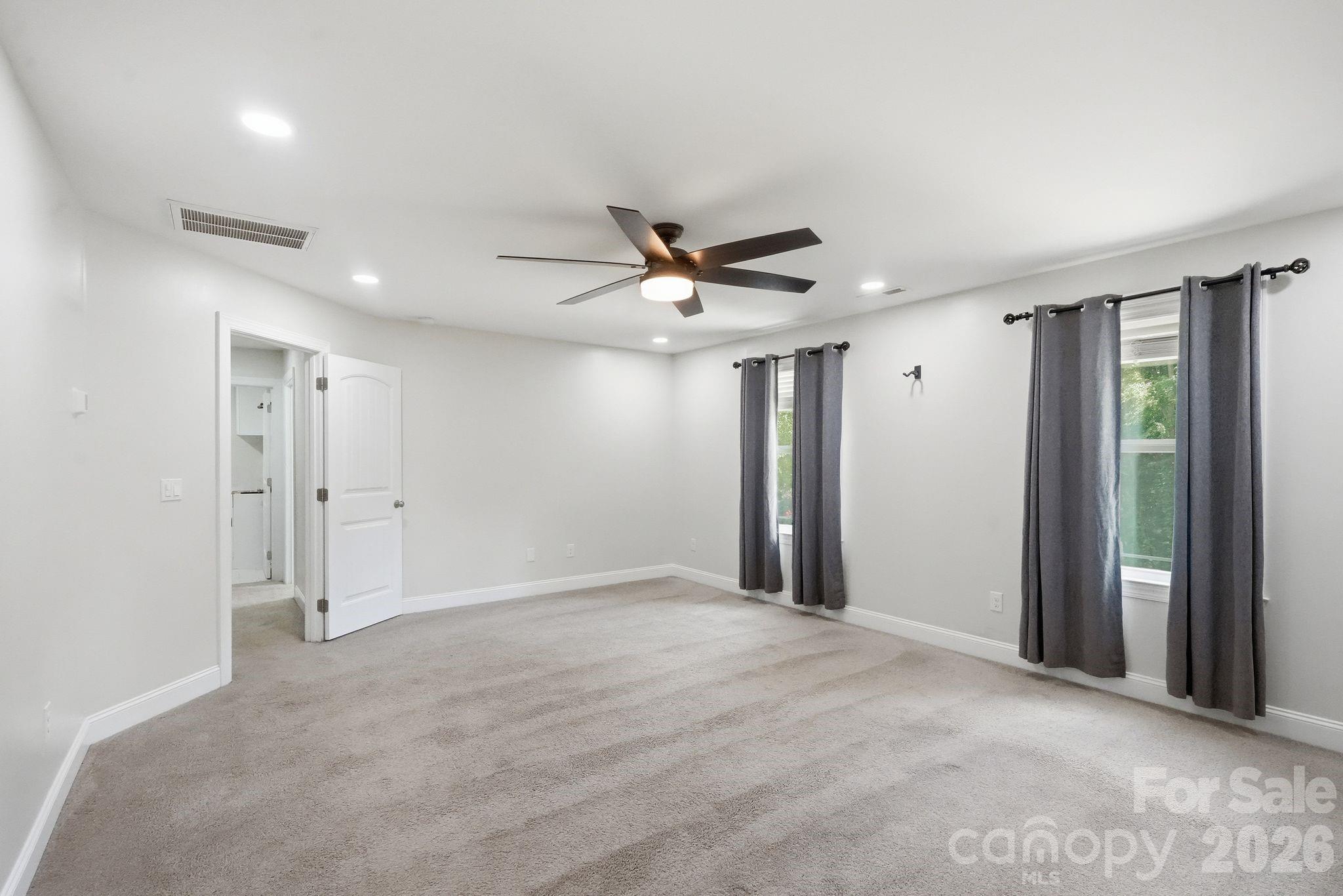 3675 W Bay Drive — Sherrills Ford
