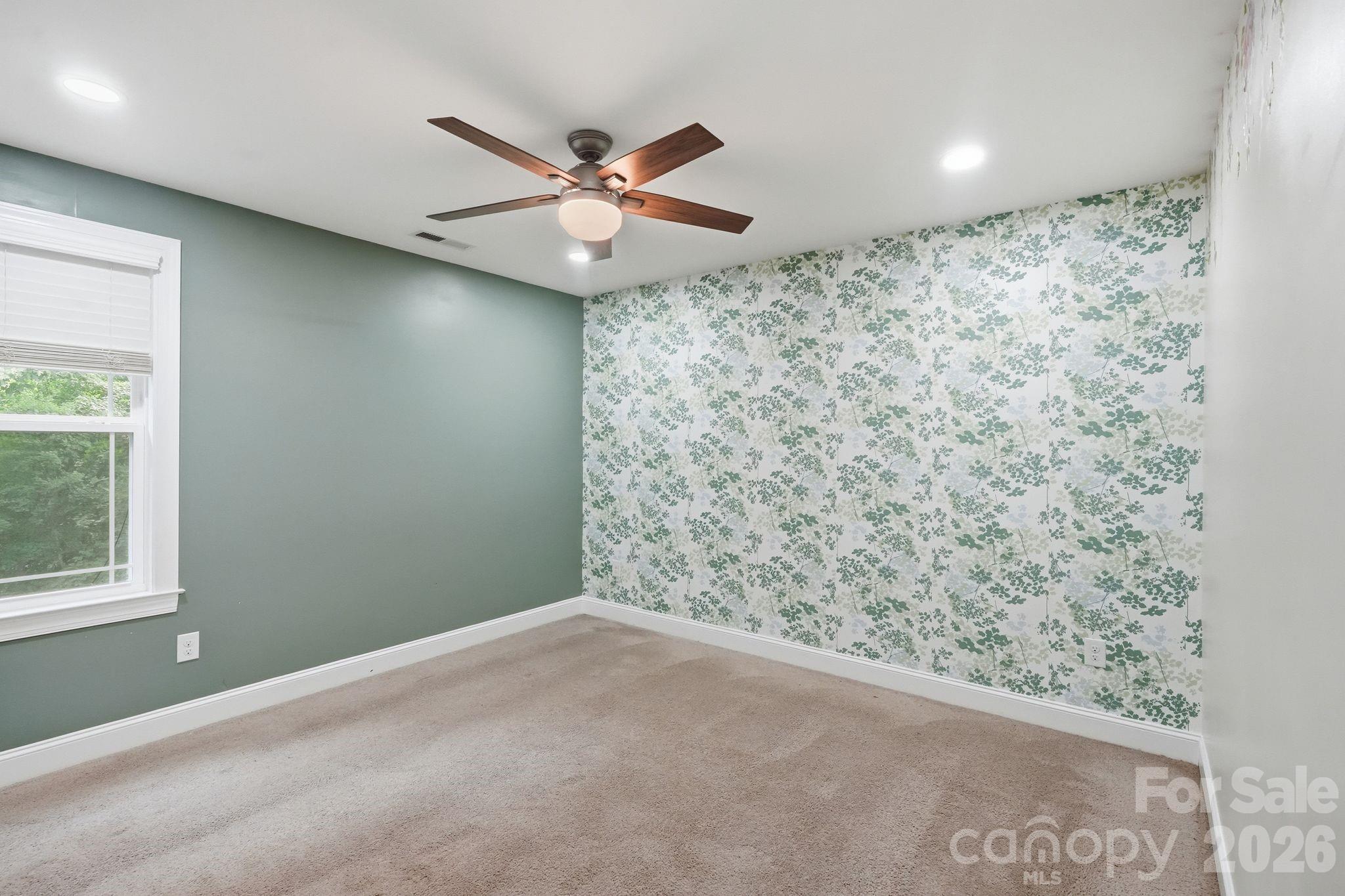 3675 W Bay Drive — Sherrills Ford