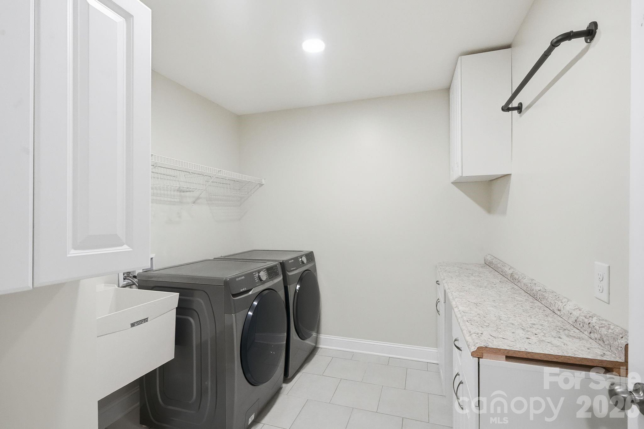 3675 W Bay Drive — Sherrills Ford