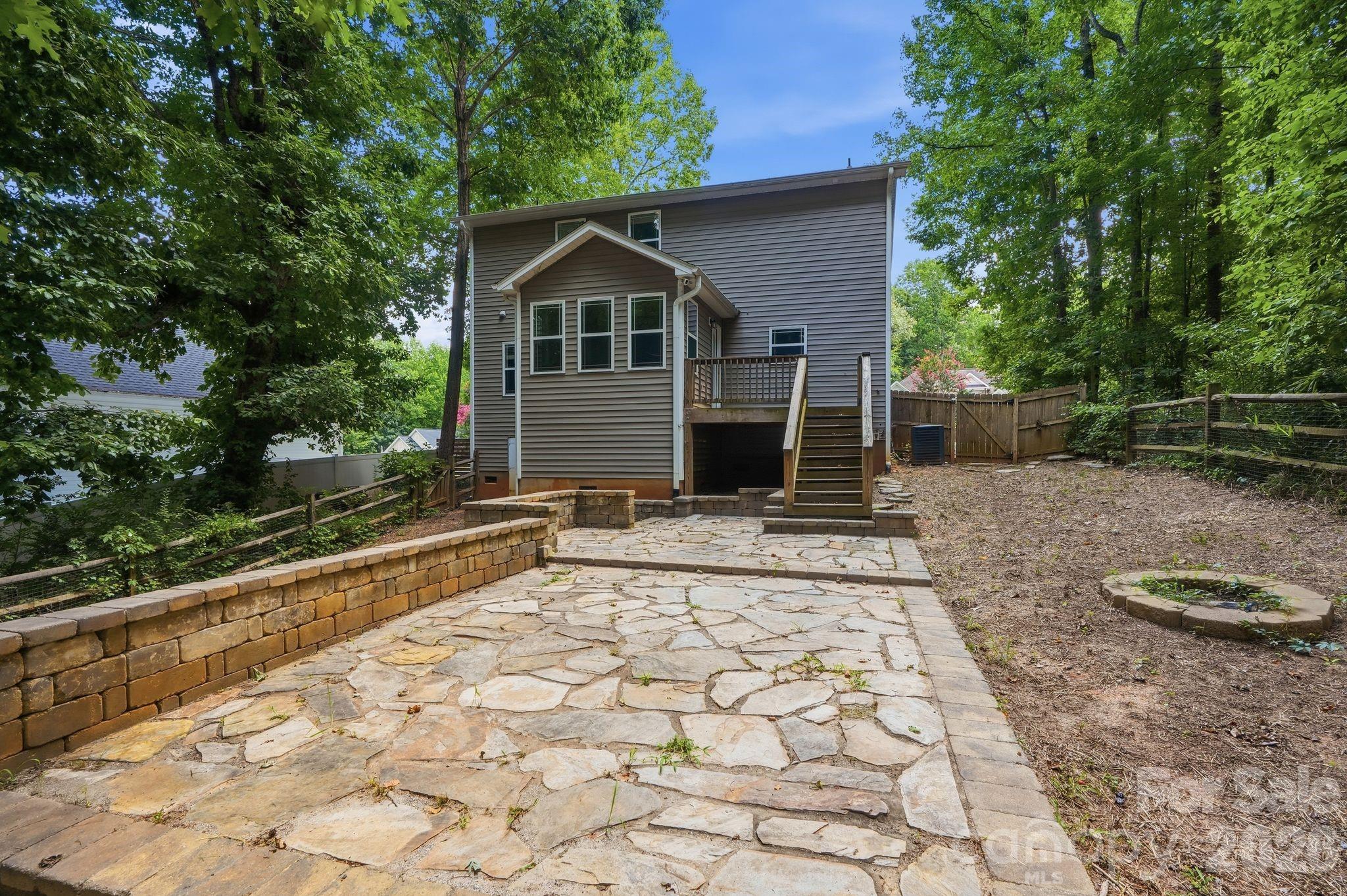 3675 W Bay Drive — Sherrills Ford