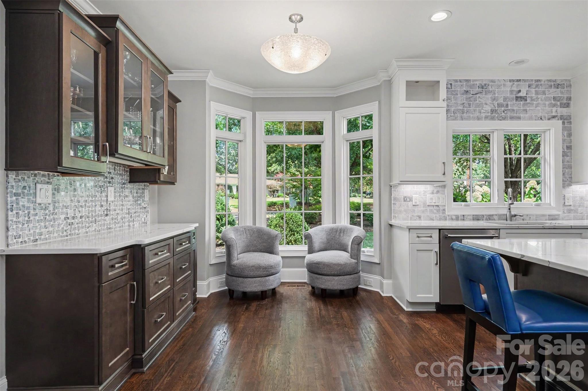 2035 Valencia Terrace — Charlotte