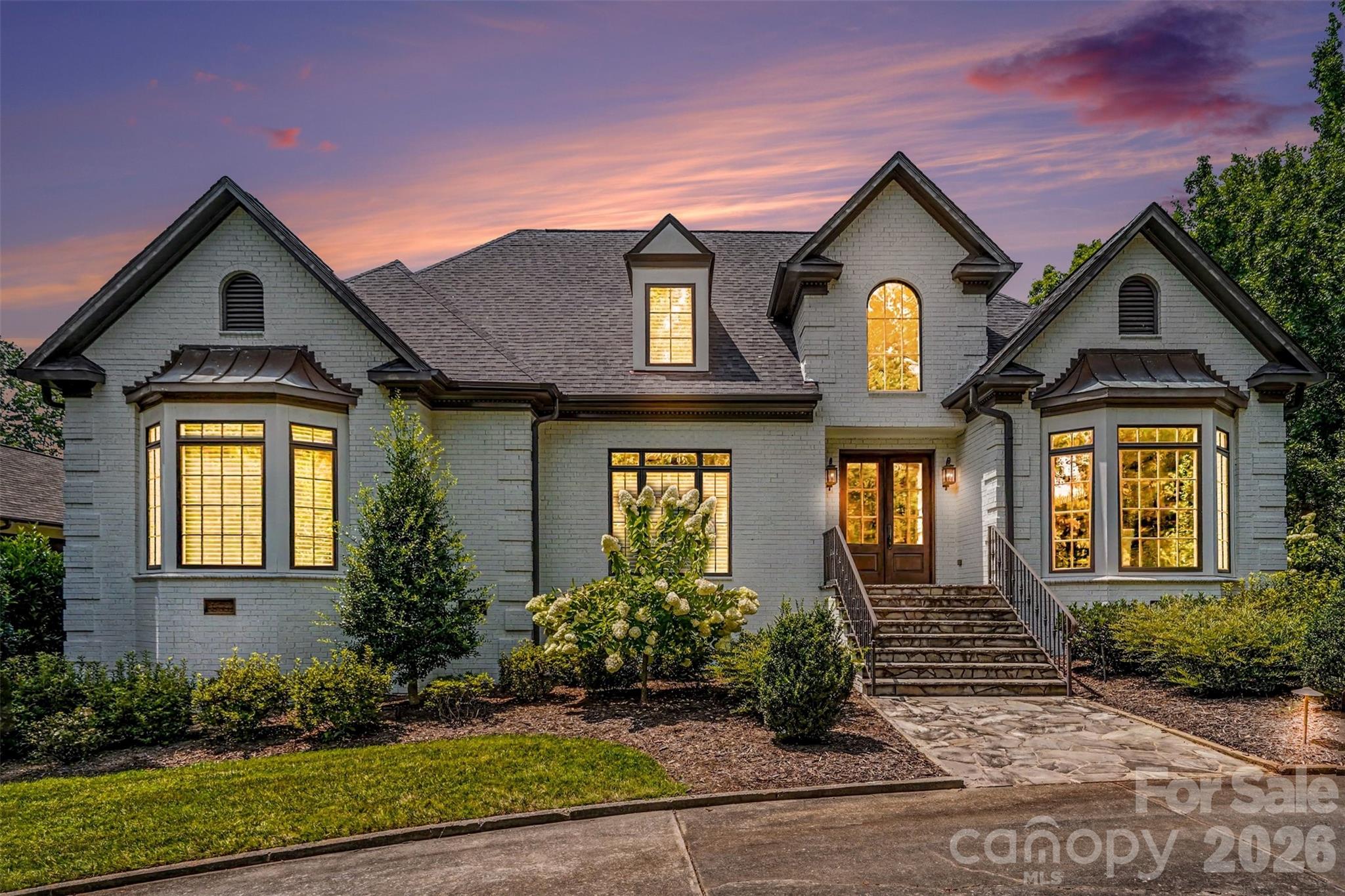 2035 Valencia Terrace — Charlotte
