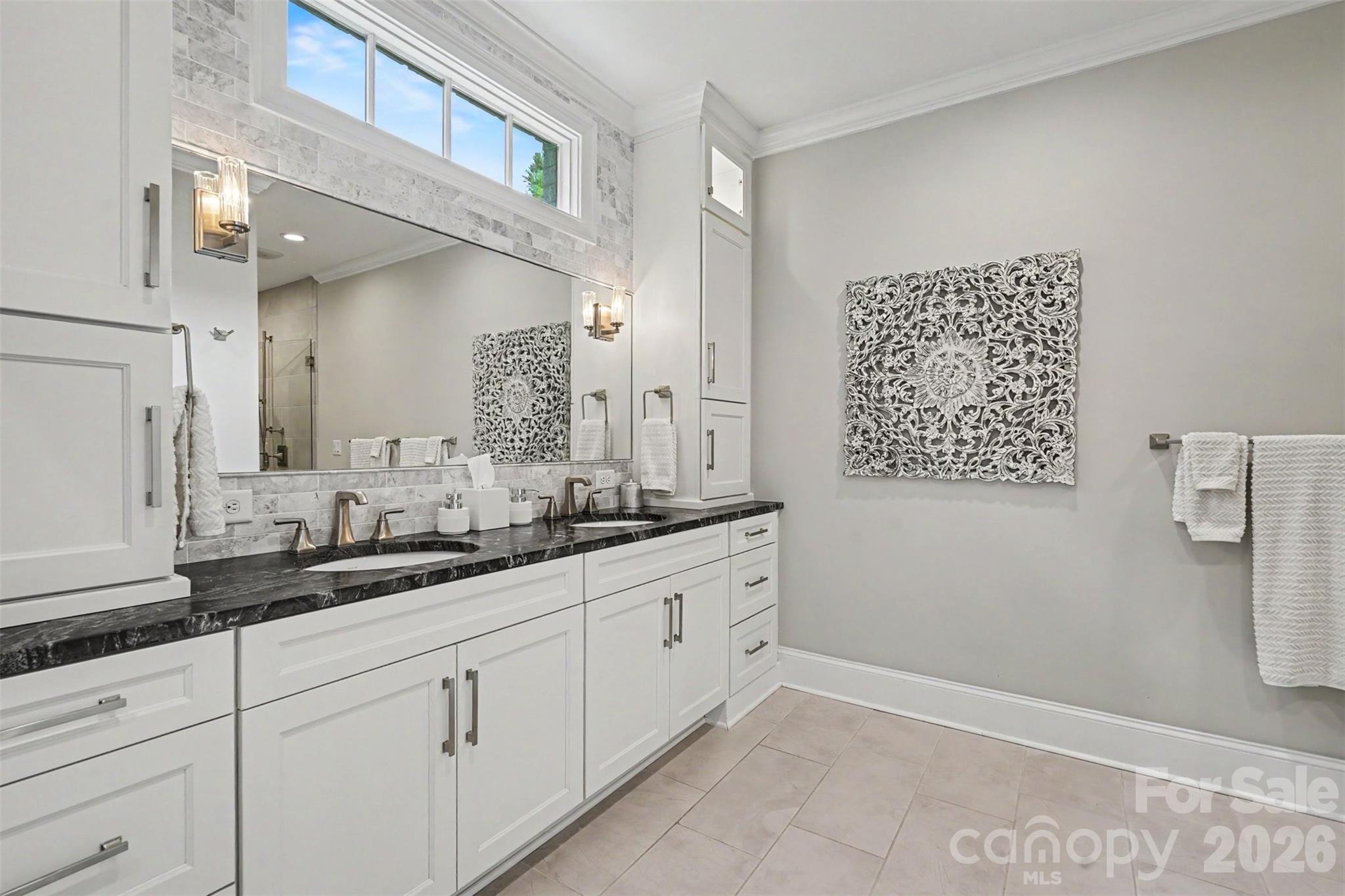 2035 Valencia Terrace — Charlotte