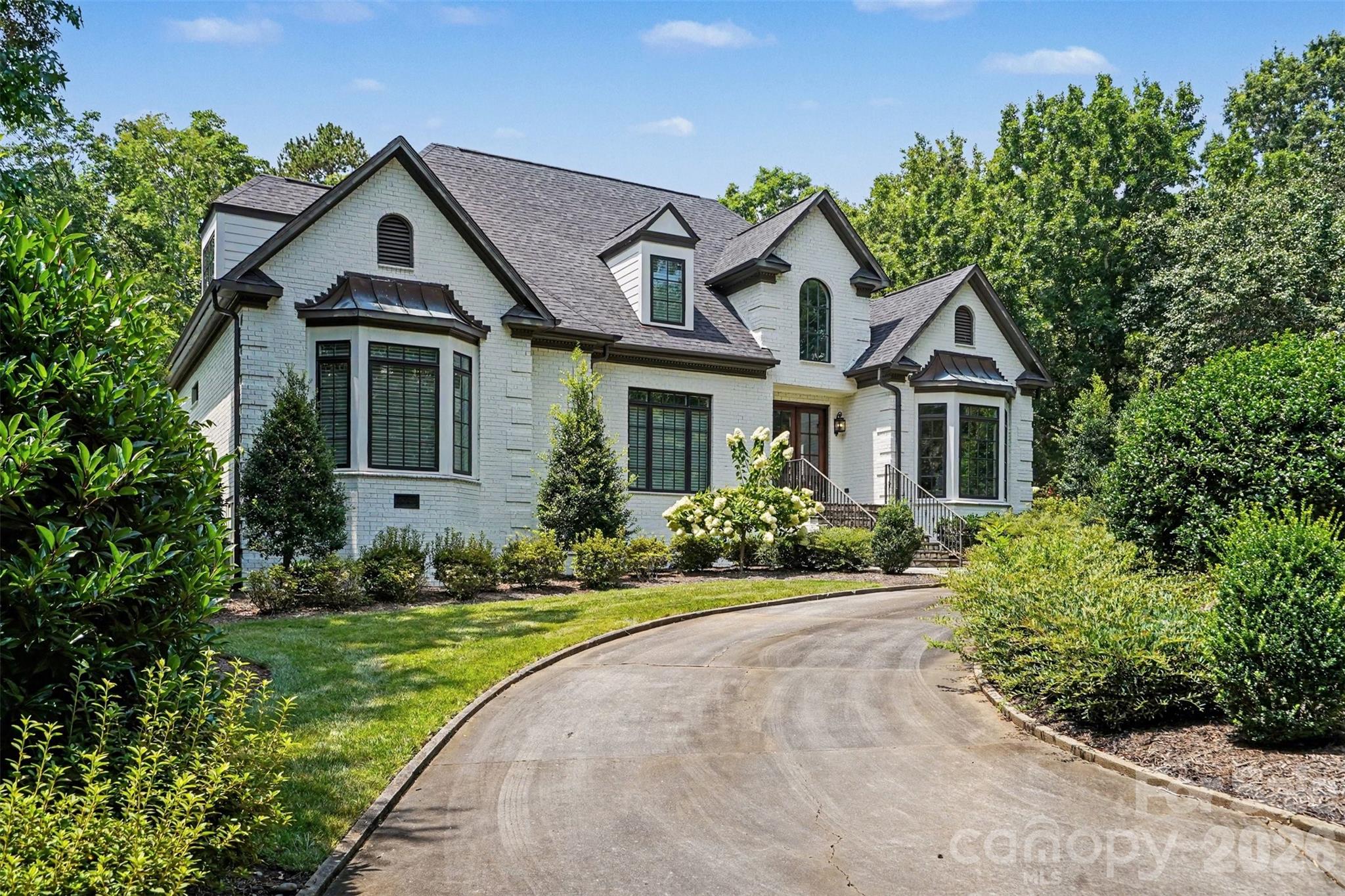 2035 Valencia Terrace — Charlotte