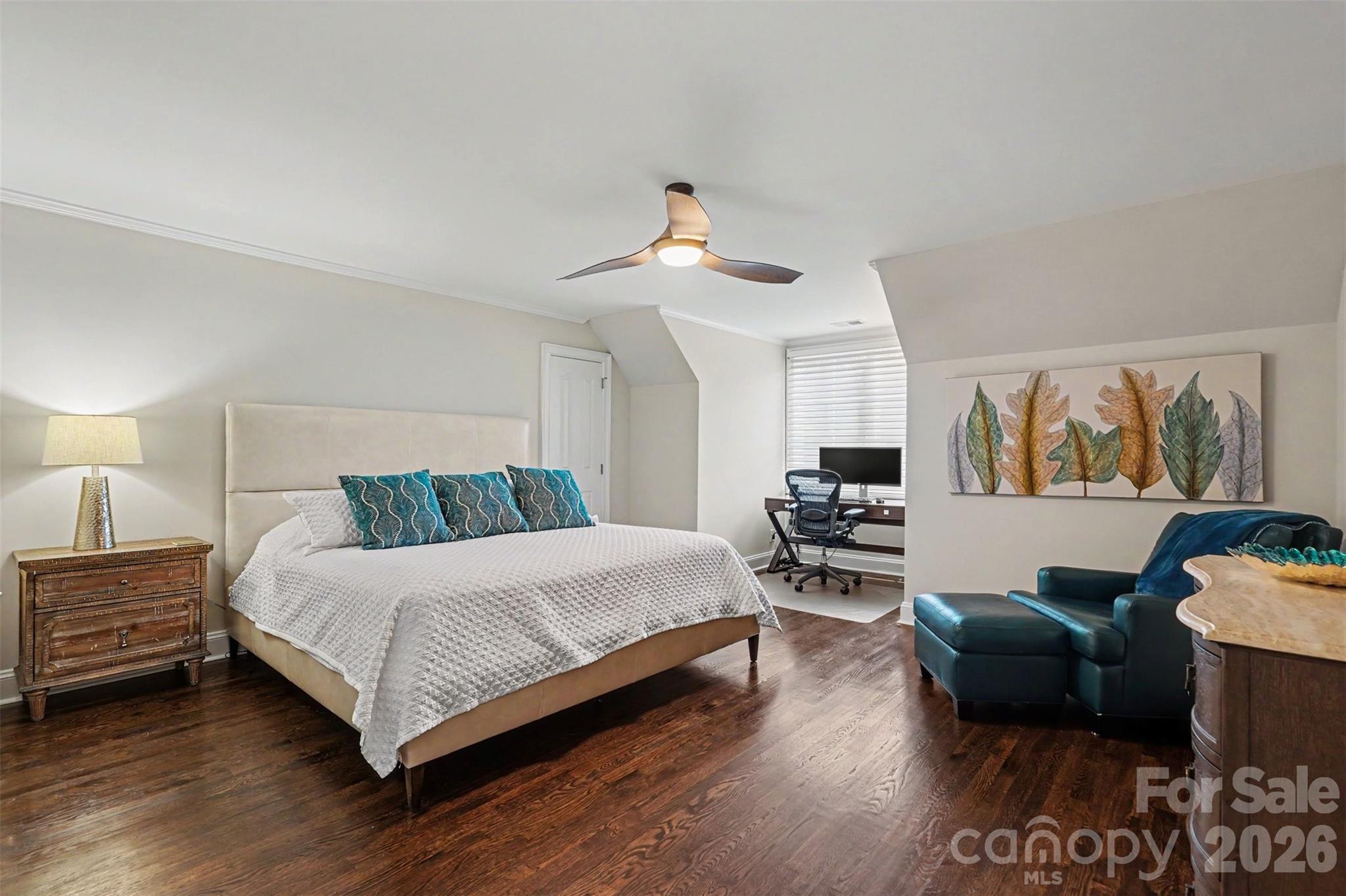 2035 Valencia Terrace — Charlotte