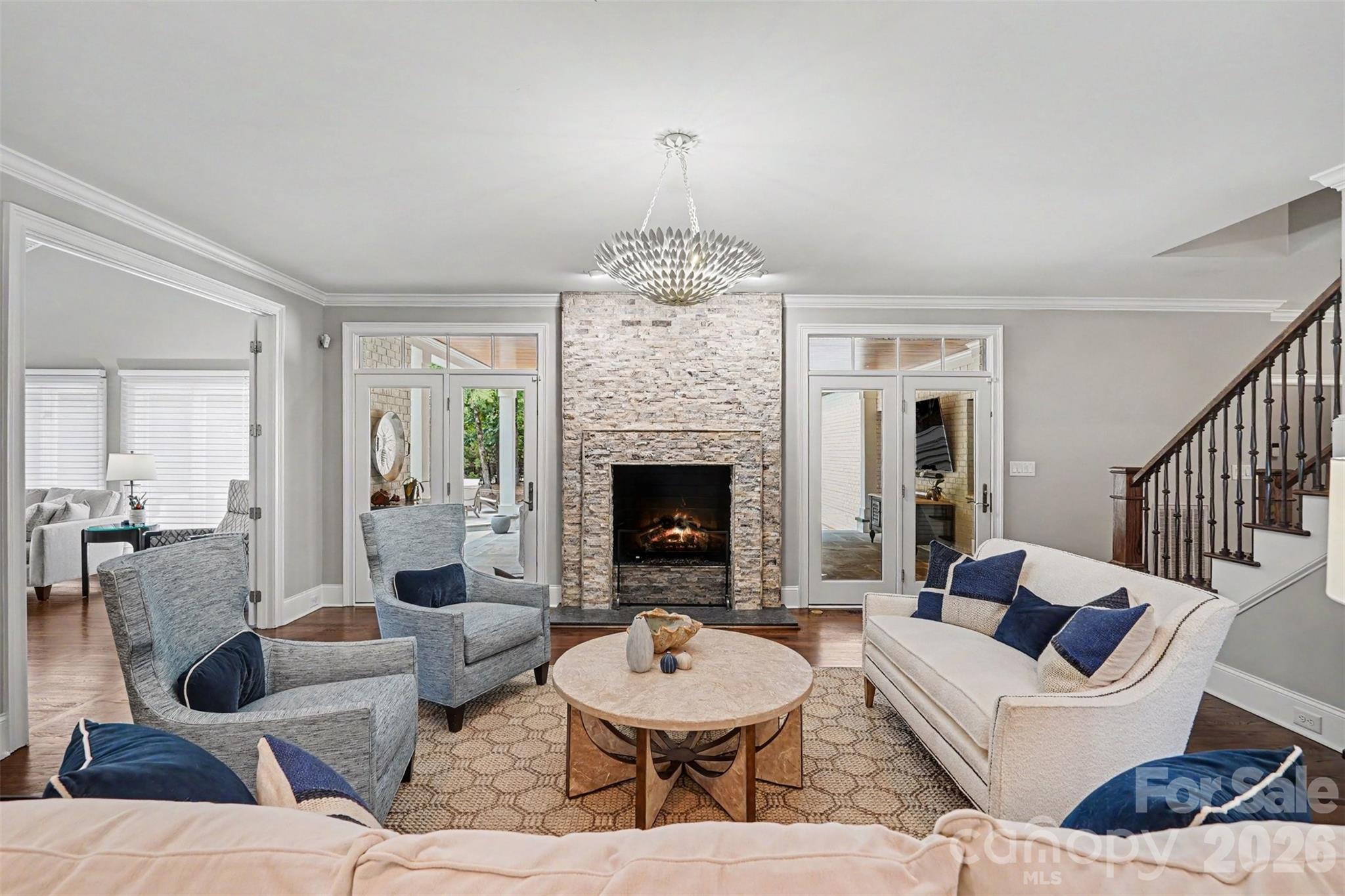 2035 Valencia Terrace — Charlotte