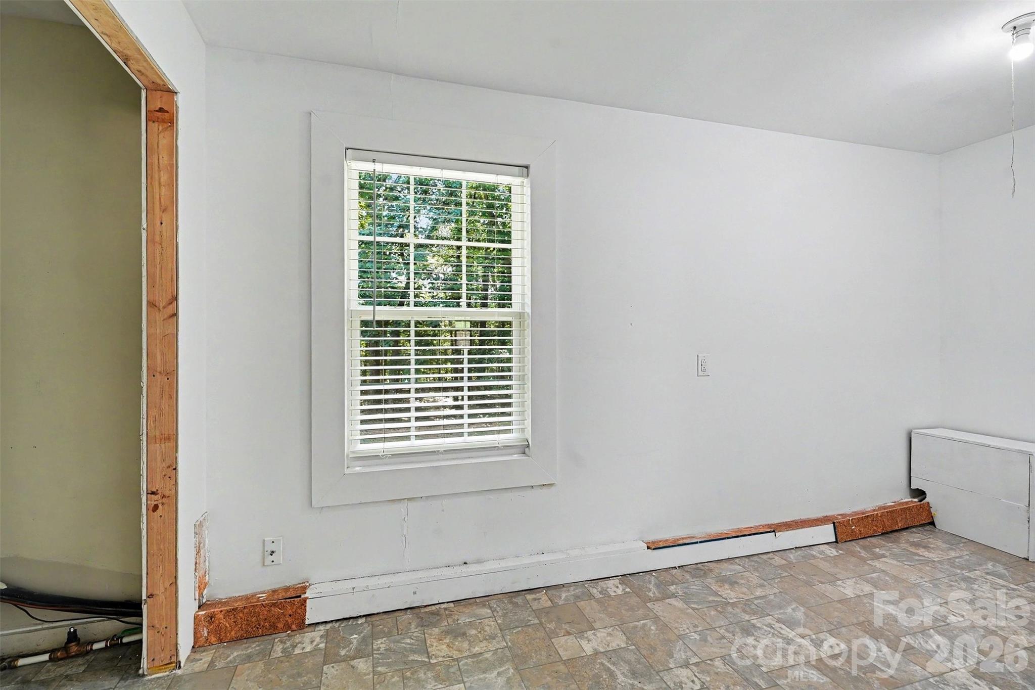502 Cedarwood Drive — Monroe