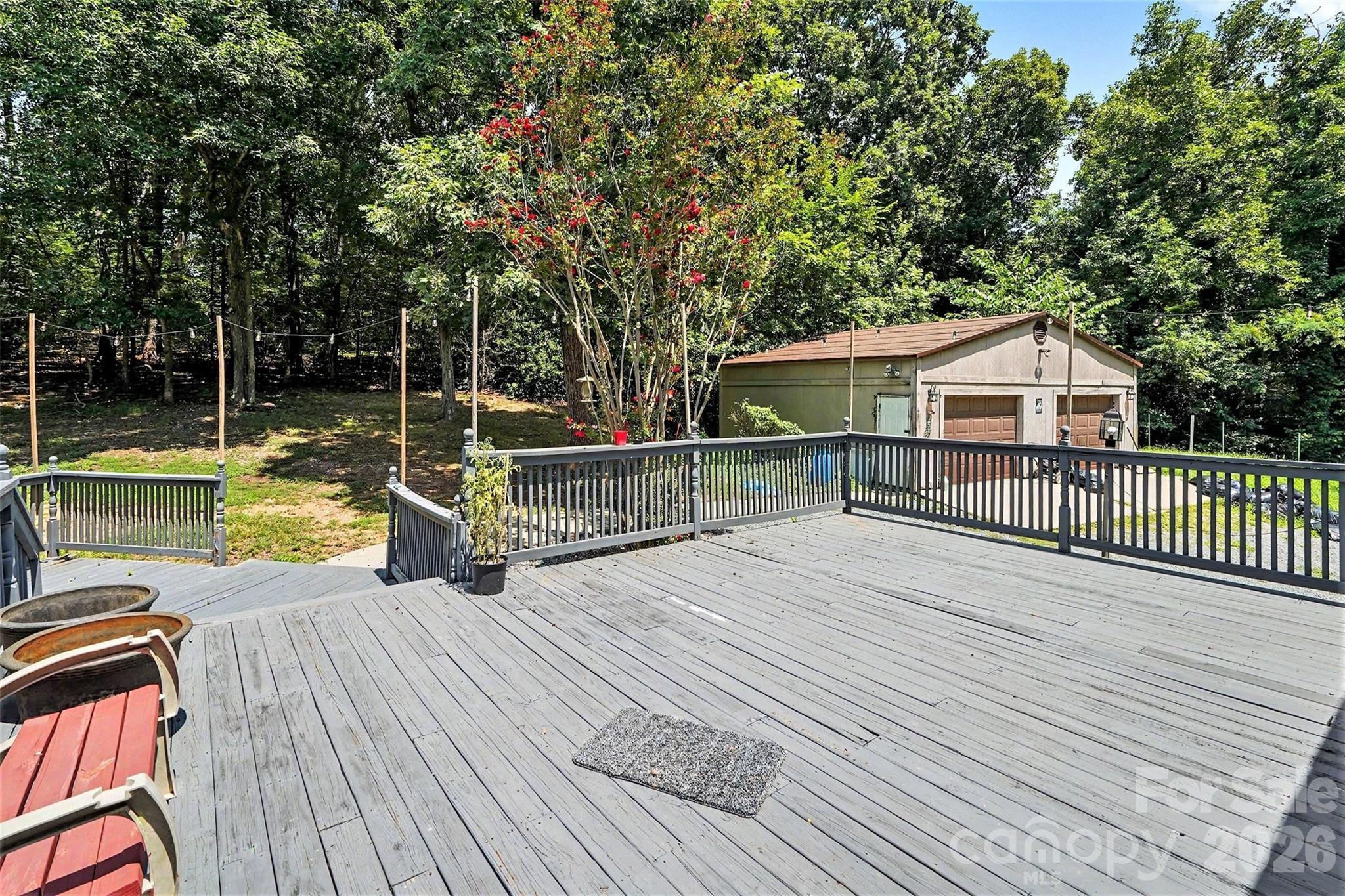502 Cedarwood Drive — Monroe