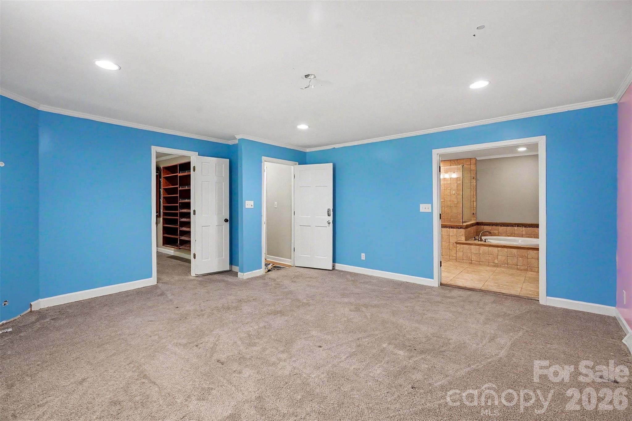 502 Cedarwood Drive — Monroe
