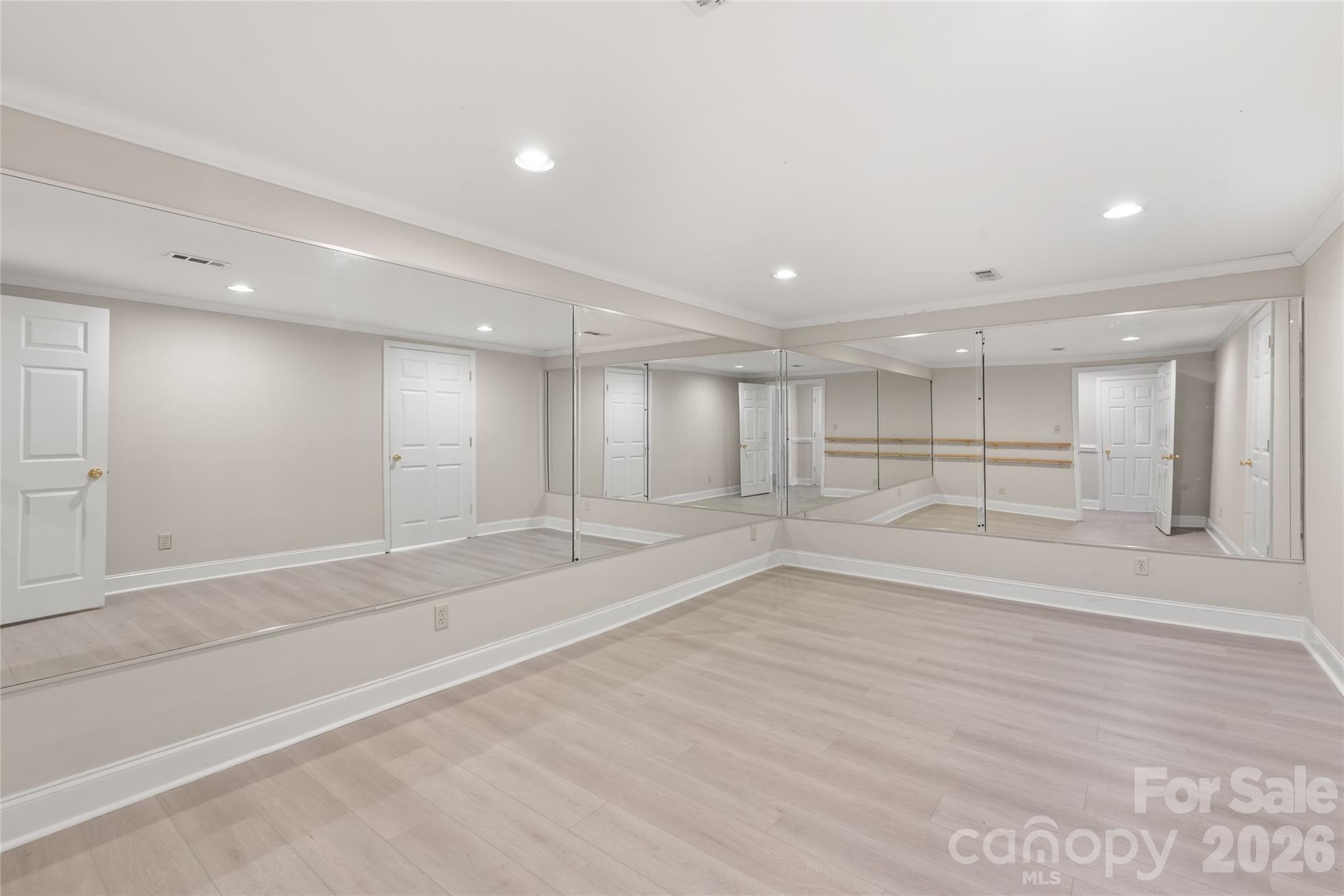 7308 Quail Ridge Drive — Charlotte