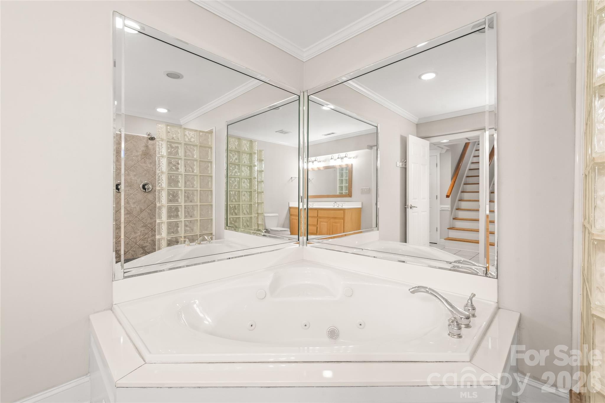 7308 Quail Ridge Drive — Charlotte