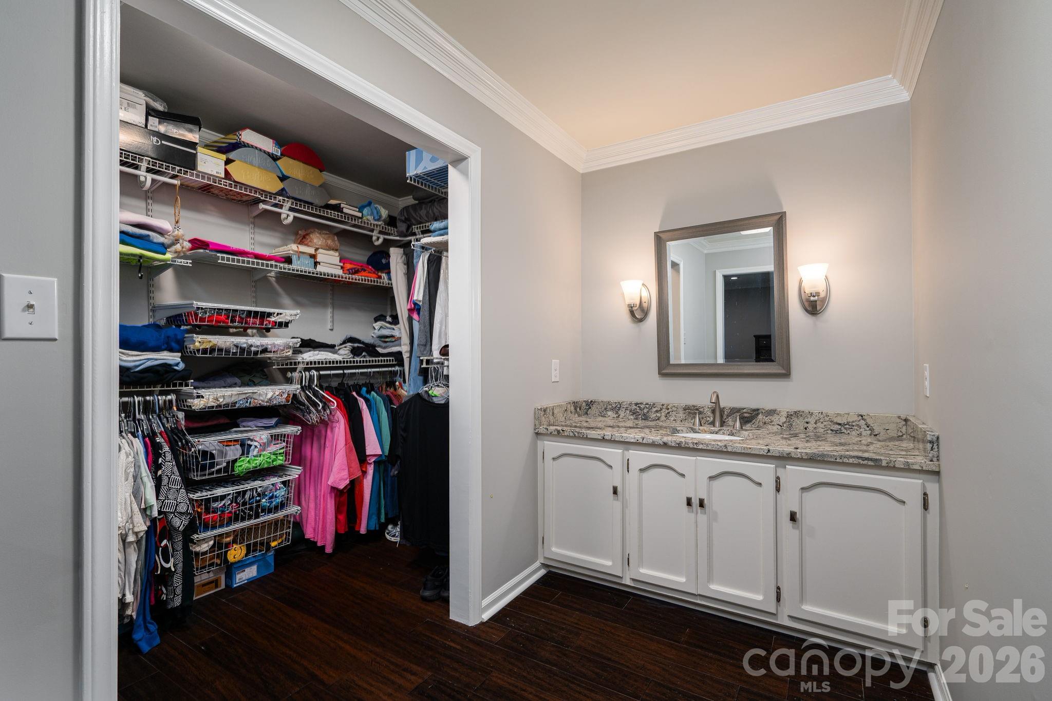389 Caprice Circle — Lincolnton