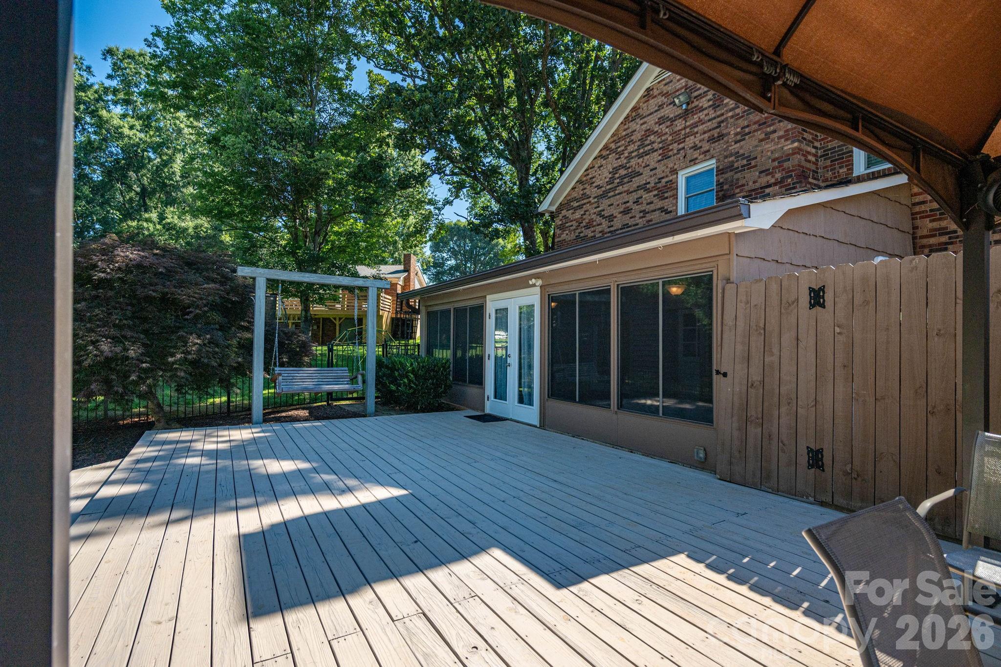 389 Caprice Circle — Lincolnton
