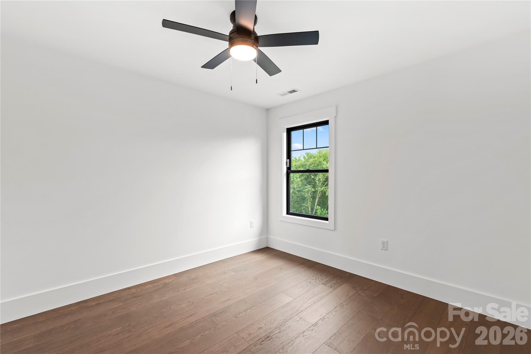 12 S Martha Kate Drive #21 — Hendersonville