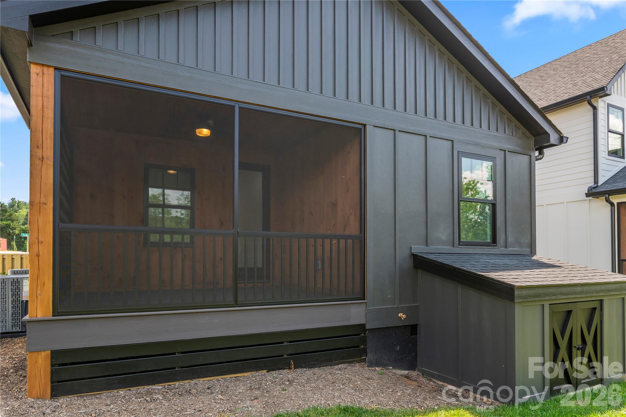 12 S Martha Kate Drive #21 — Hendersonville