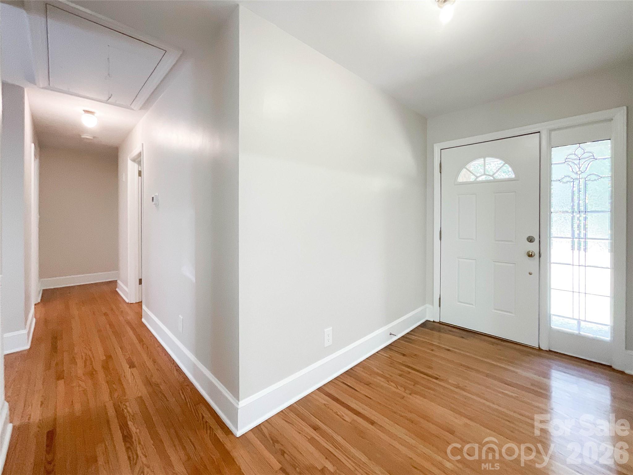 6728 Lakeside Drive — Charlotte