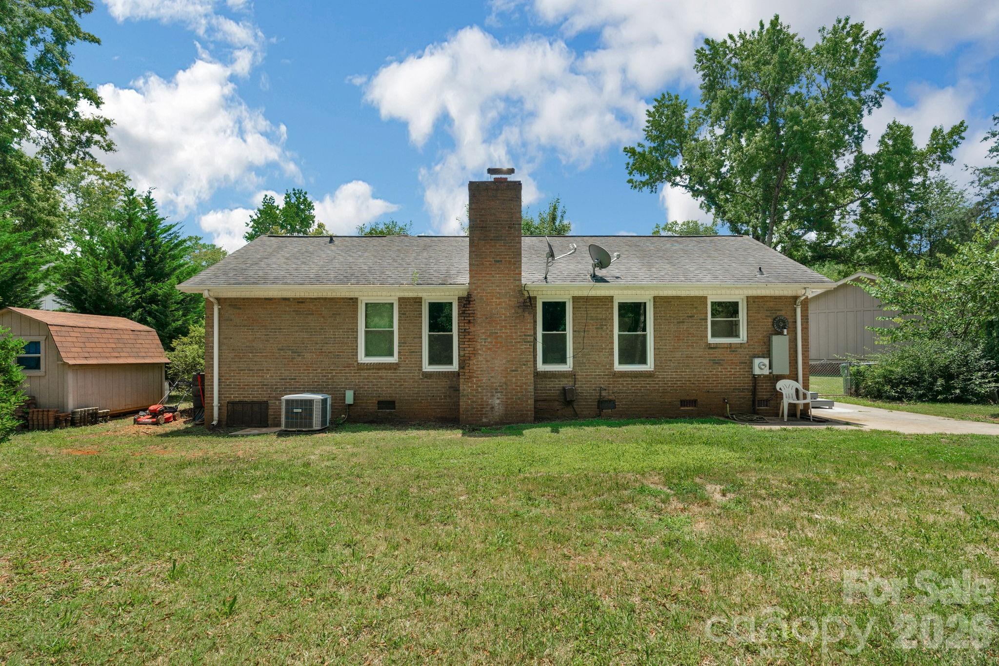 9800 Ordway Court — Charlotte