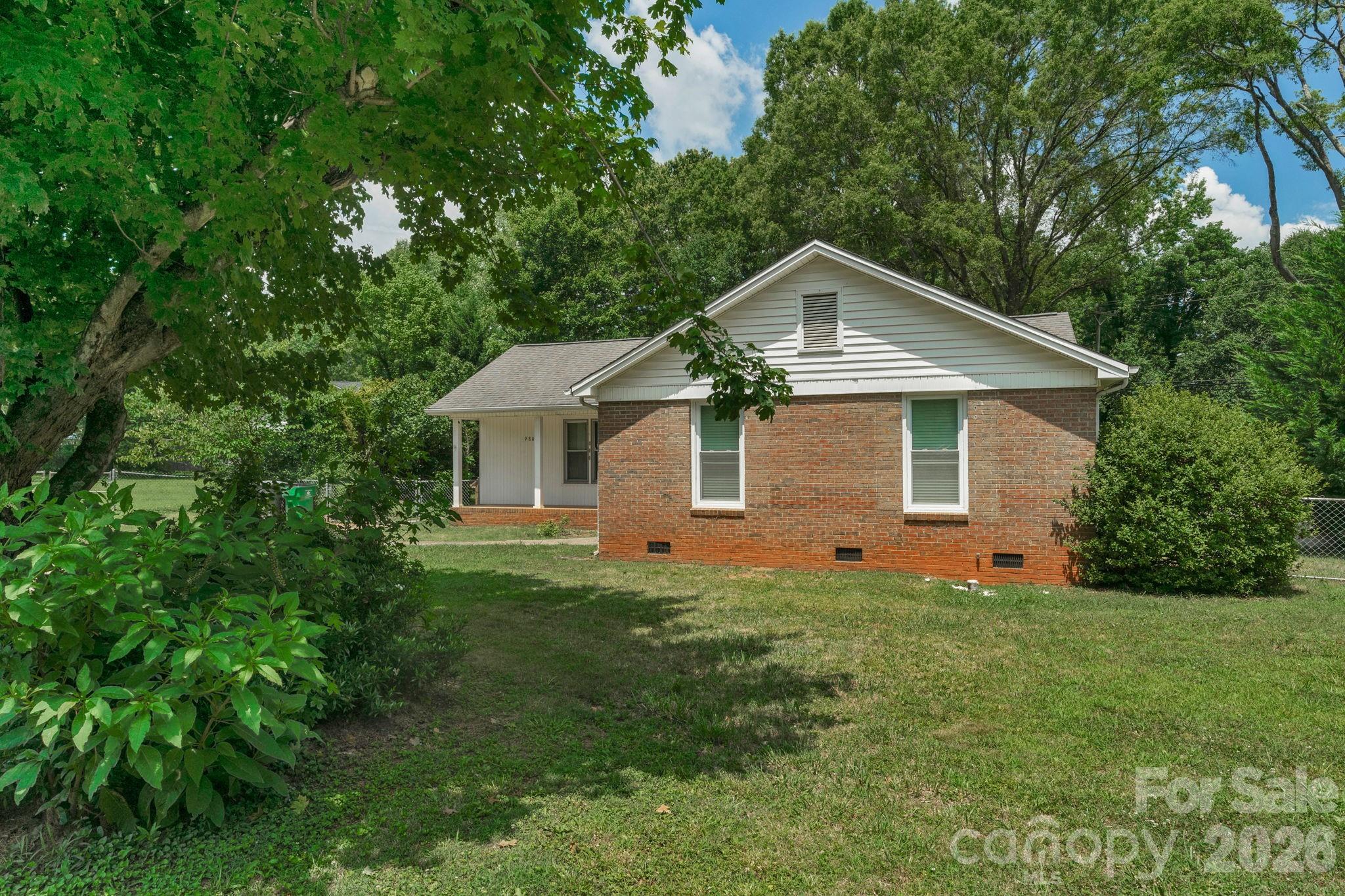 9800 Ordway Court — Charlotte