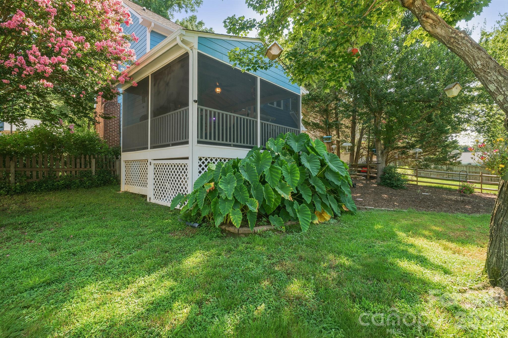 19535 Heartland Street — Cornelius