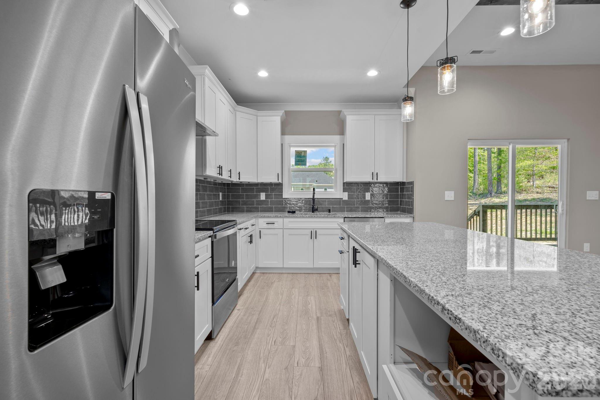 79 Crystal Mountain Drive — Hendersonville