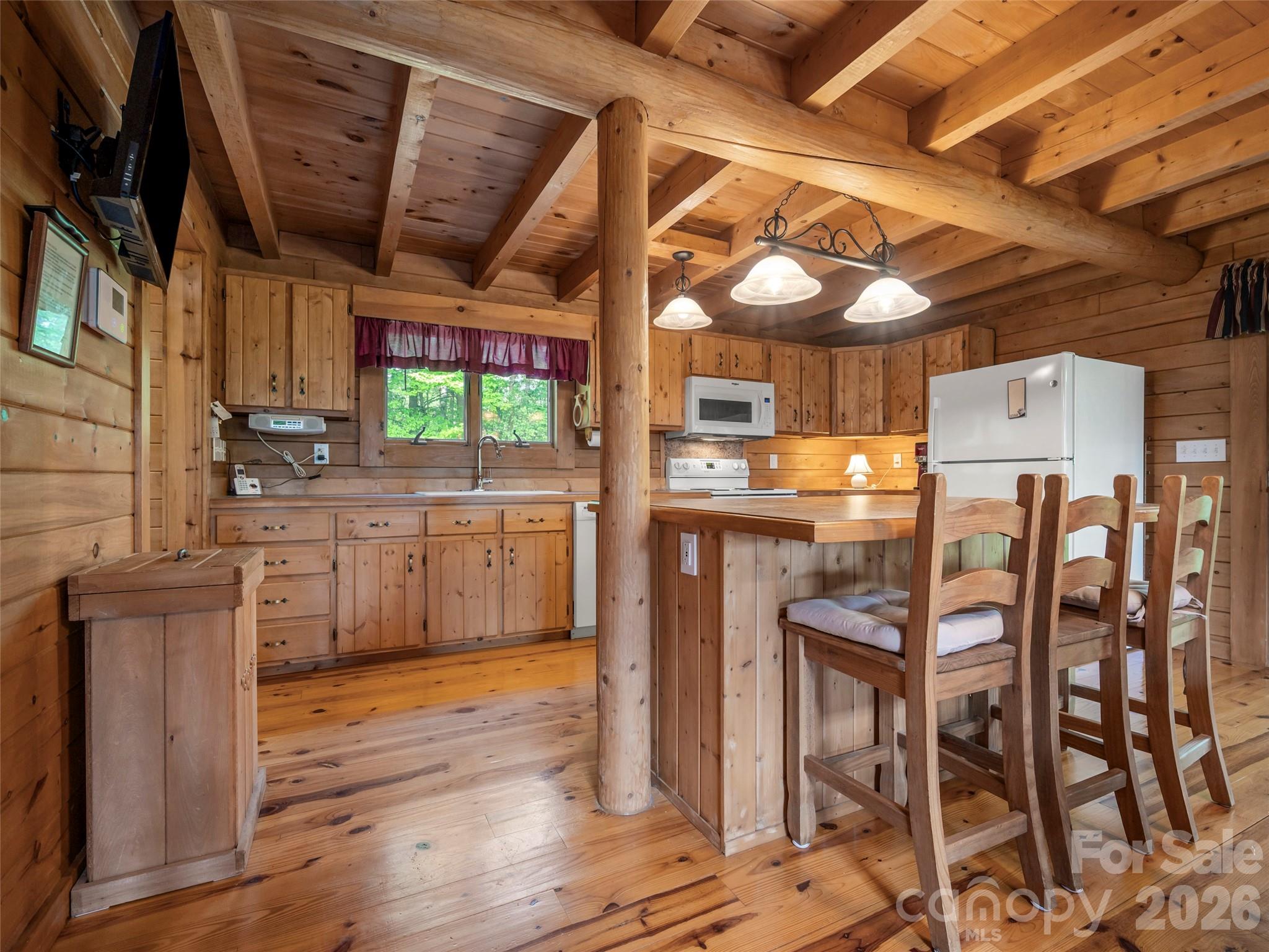 916 Fire Tower Road — Bostic