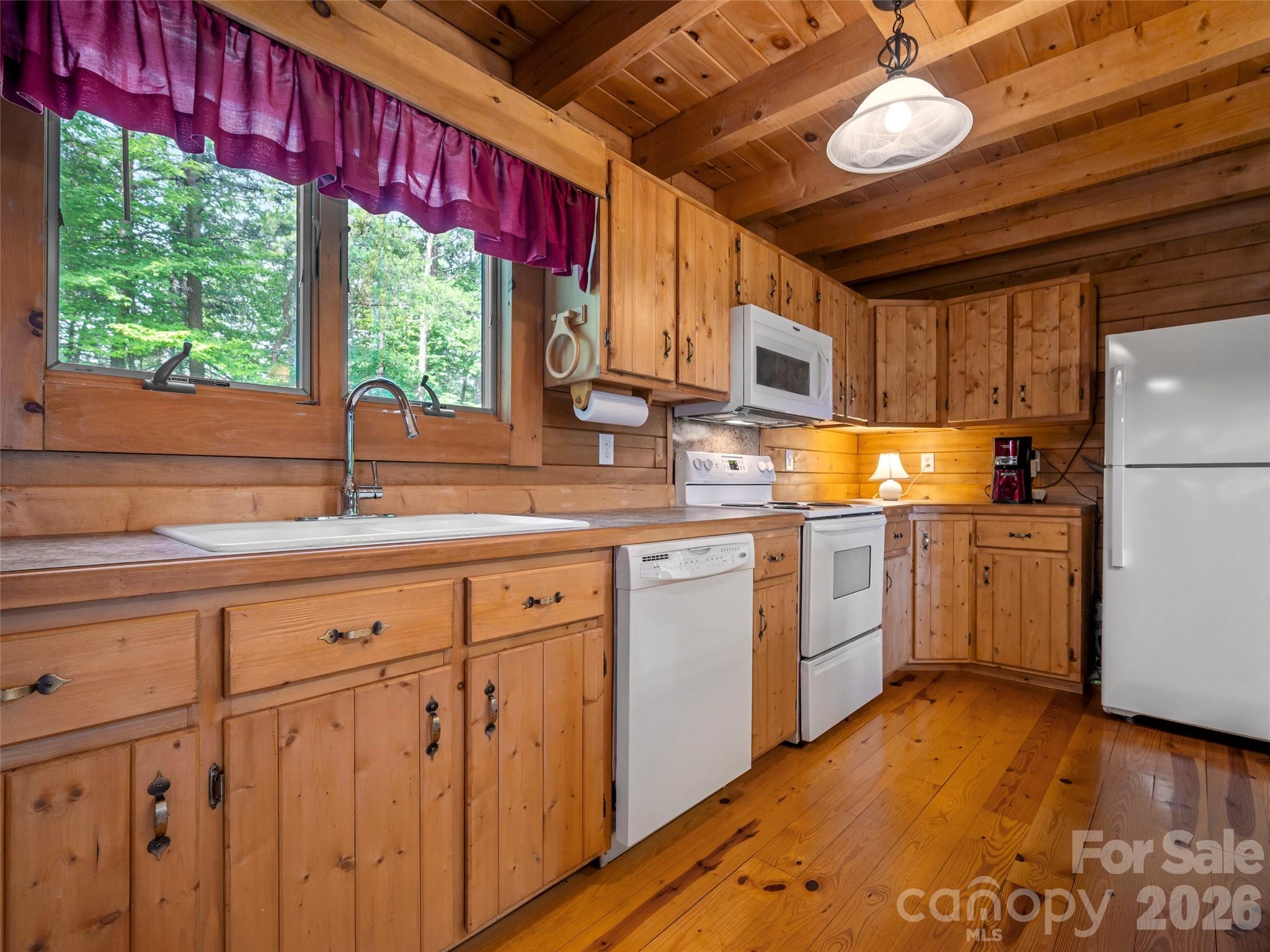 916 Fire Tower Road — Bostic