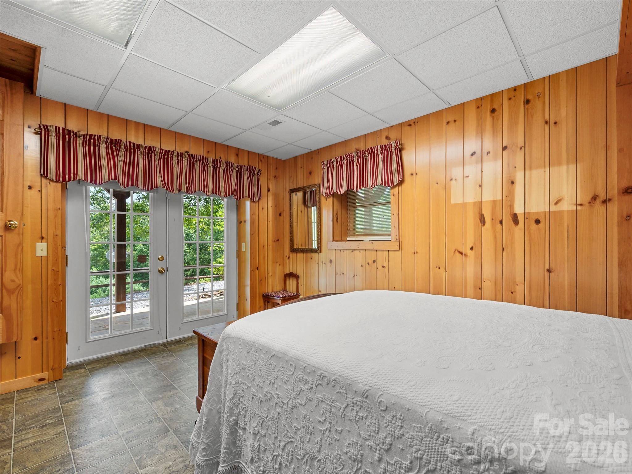 916 Fire Tower Road — Bostic