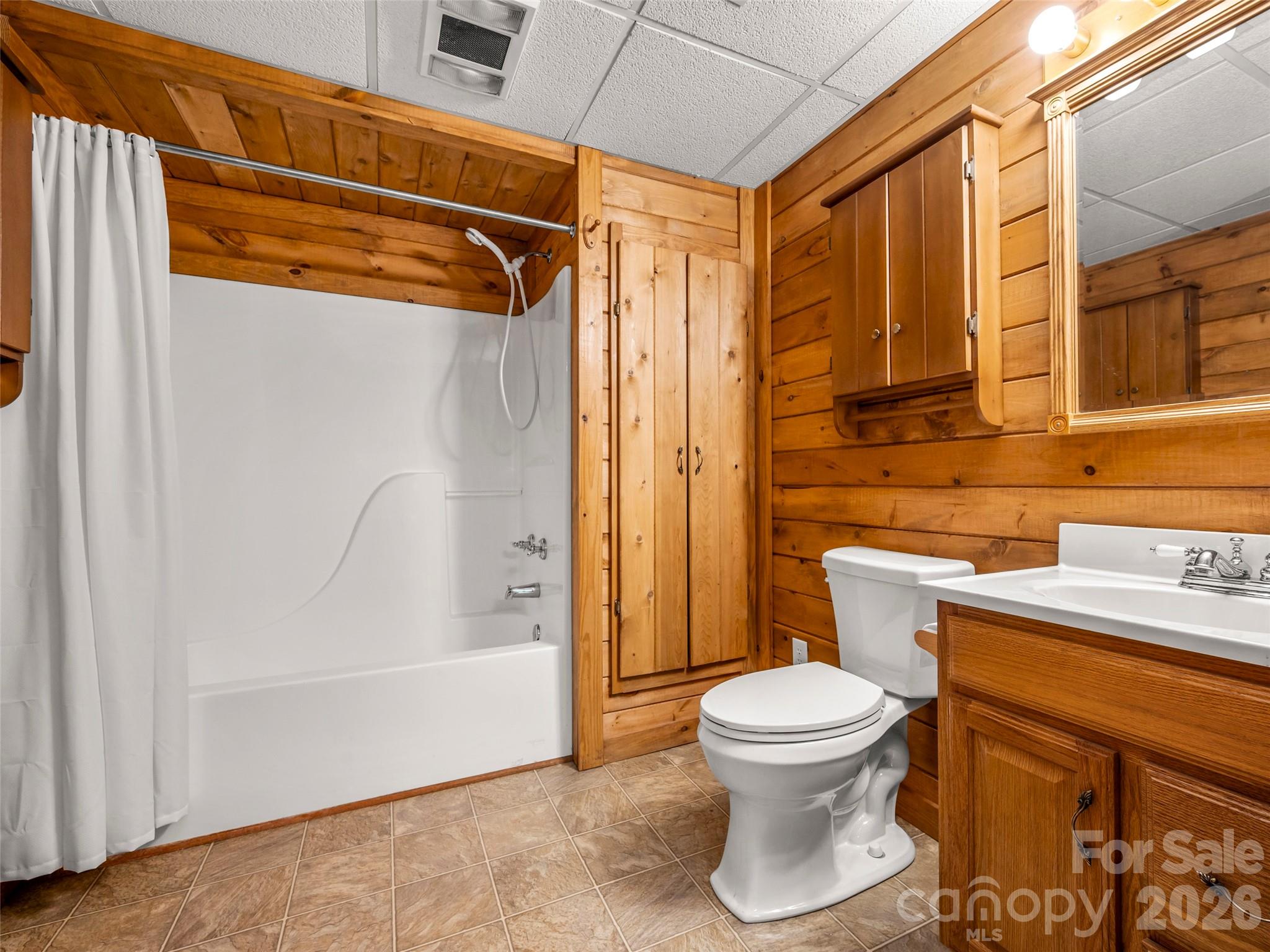 916 Fire Tower Road — Bostic
