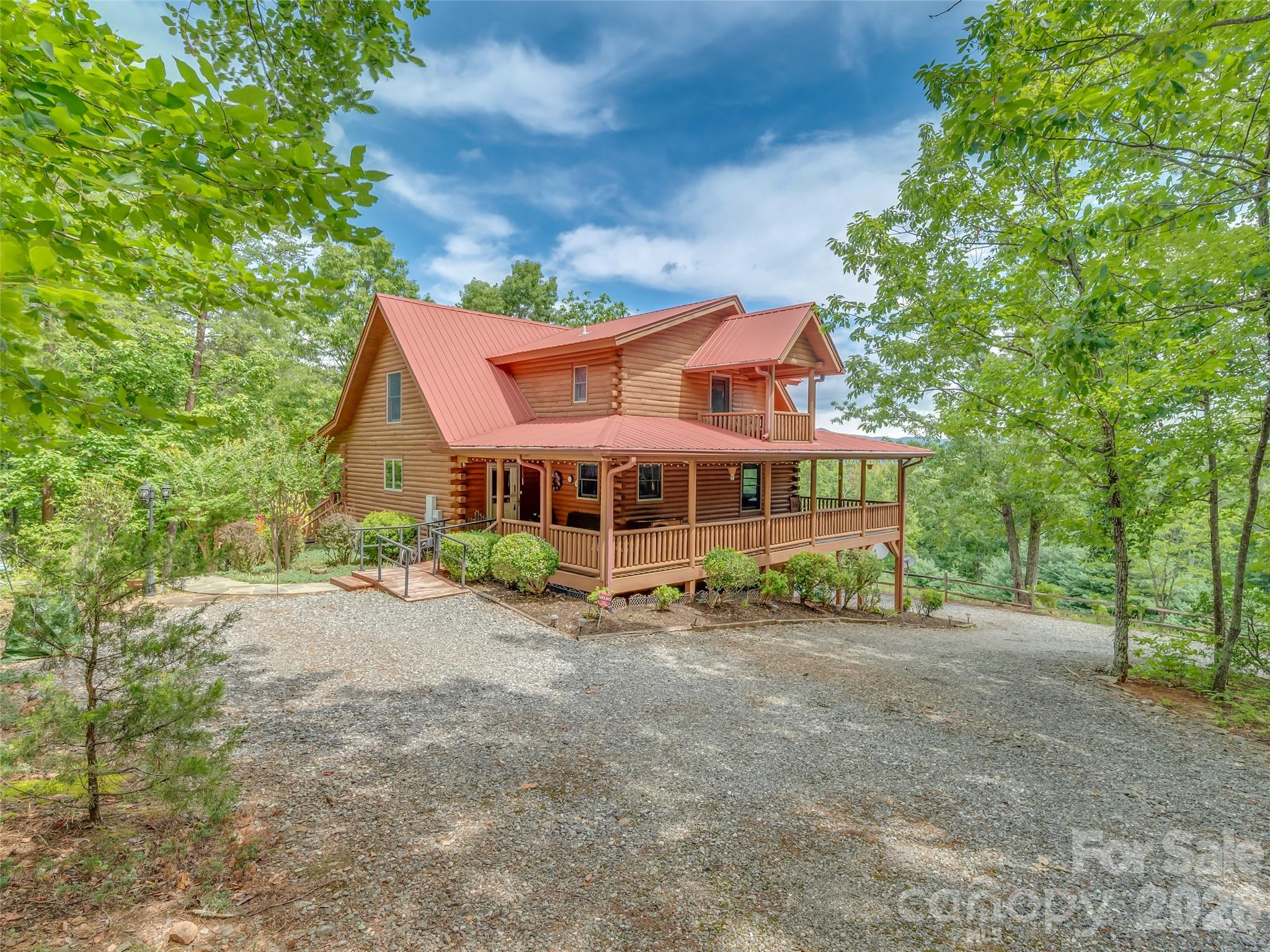 916 Fire Tower Road — Bostic