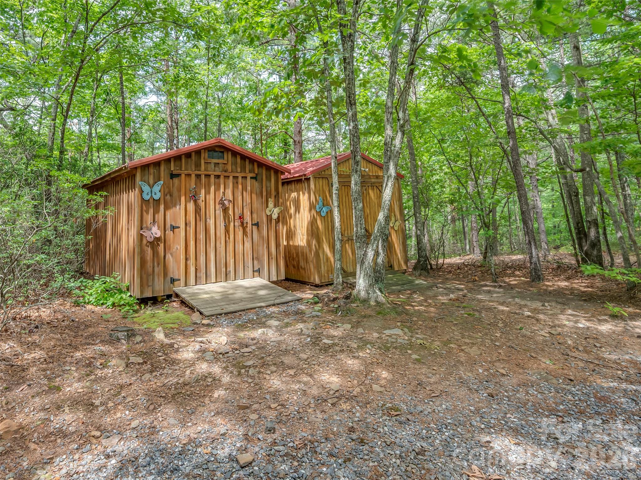 916 Fire Tower Road — Bostic