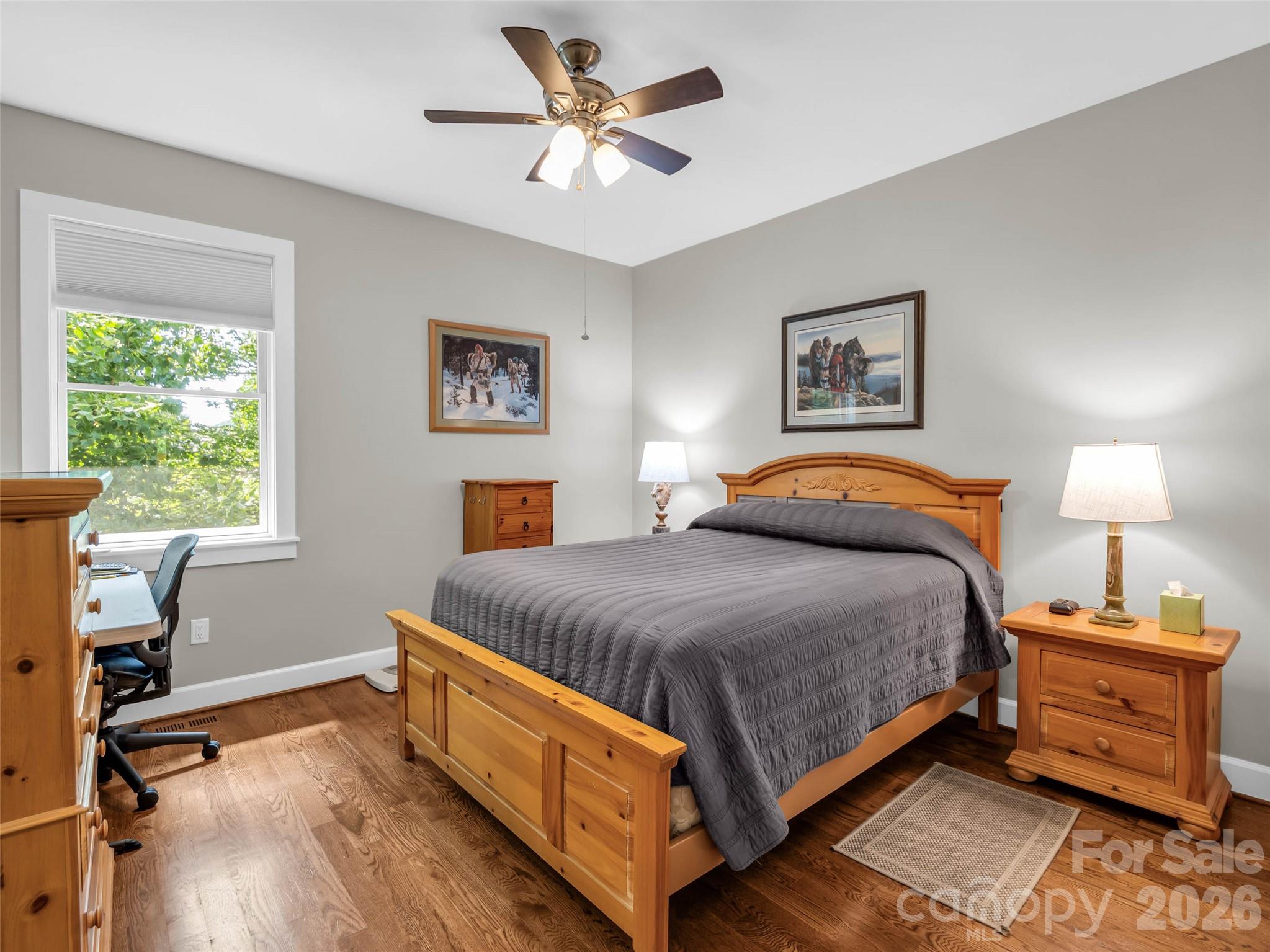 930 Big Raven Lane — Saluda