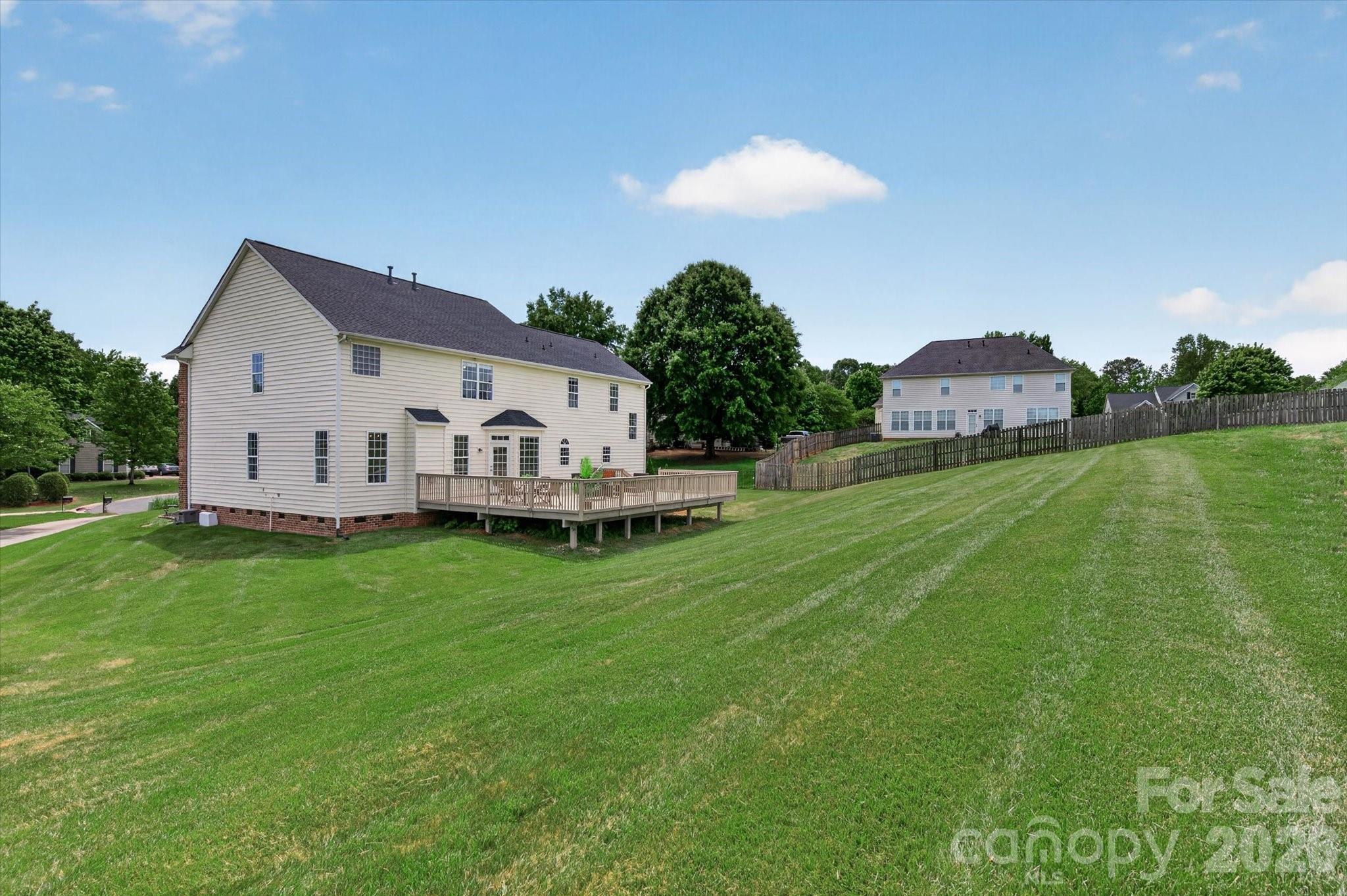 2003 Ptarmigan Court — Waxhaw